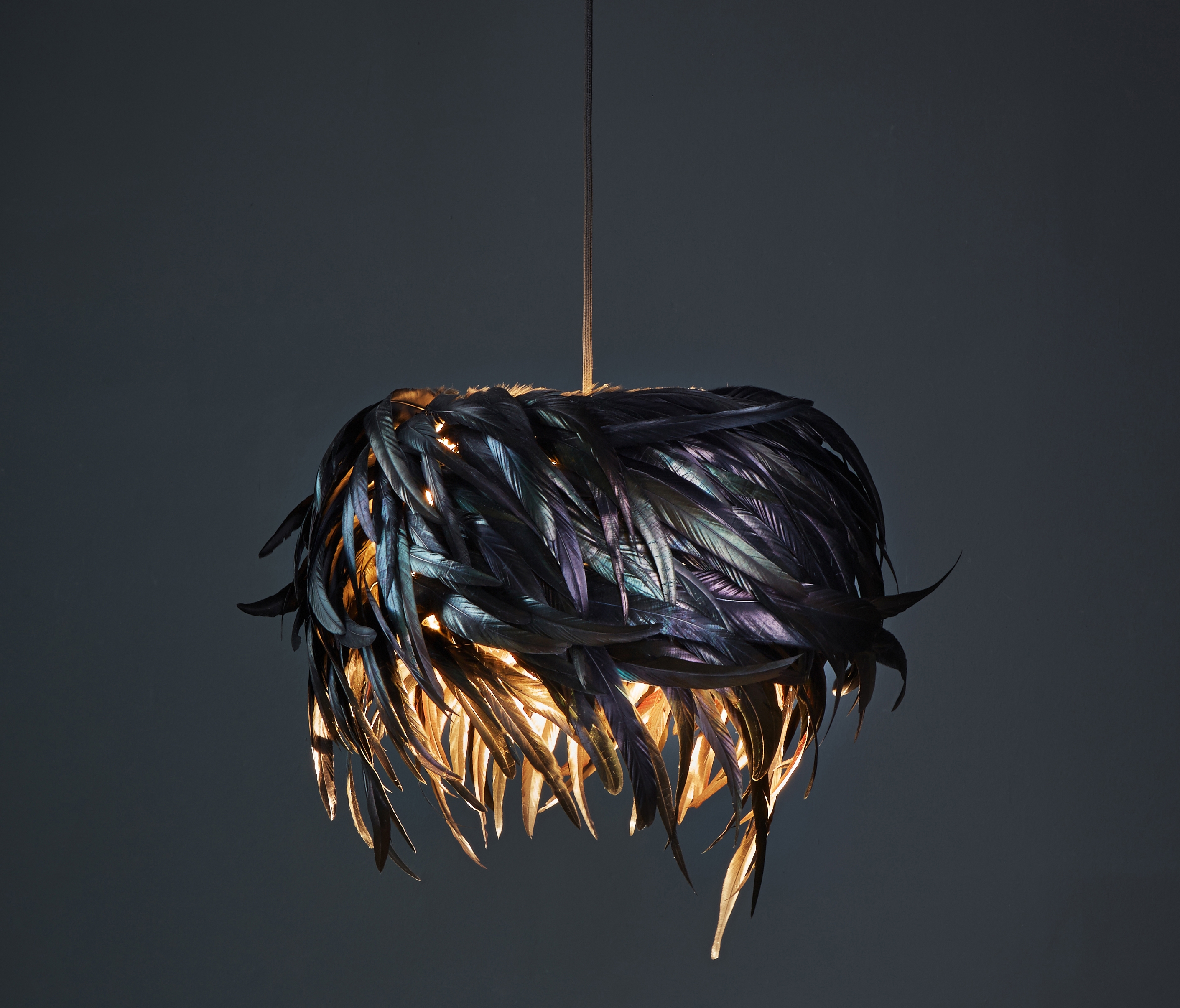 Display product luna oscura from manufacturer pluma cubic