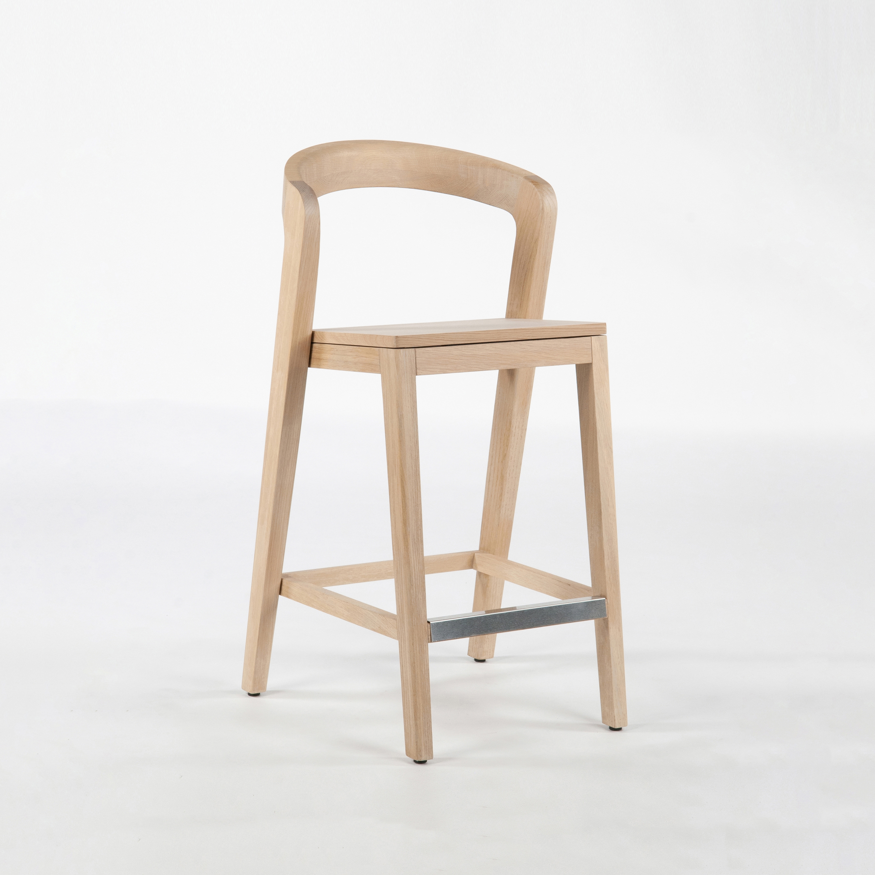 Display product Play Barstool - Oak natural from manufacturer Wildspirit