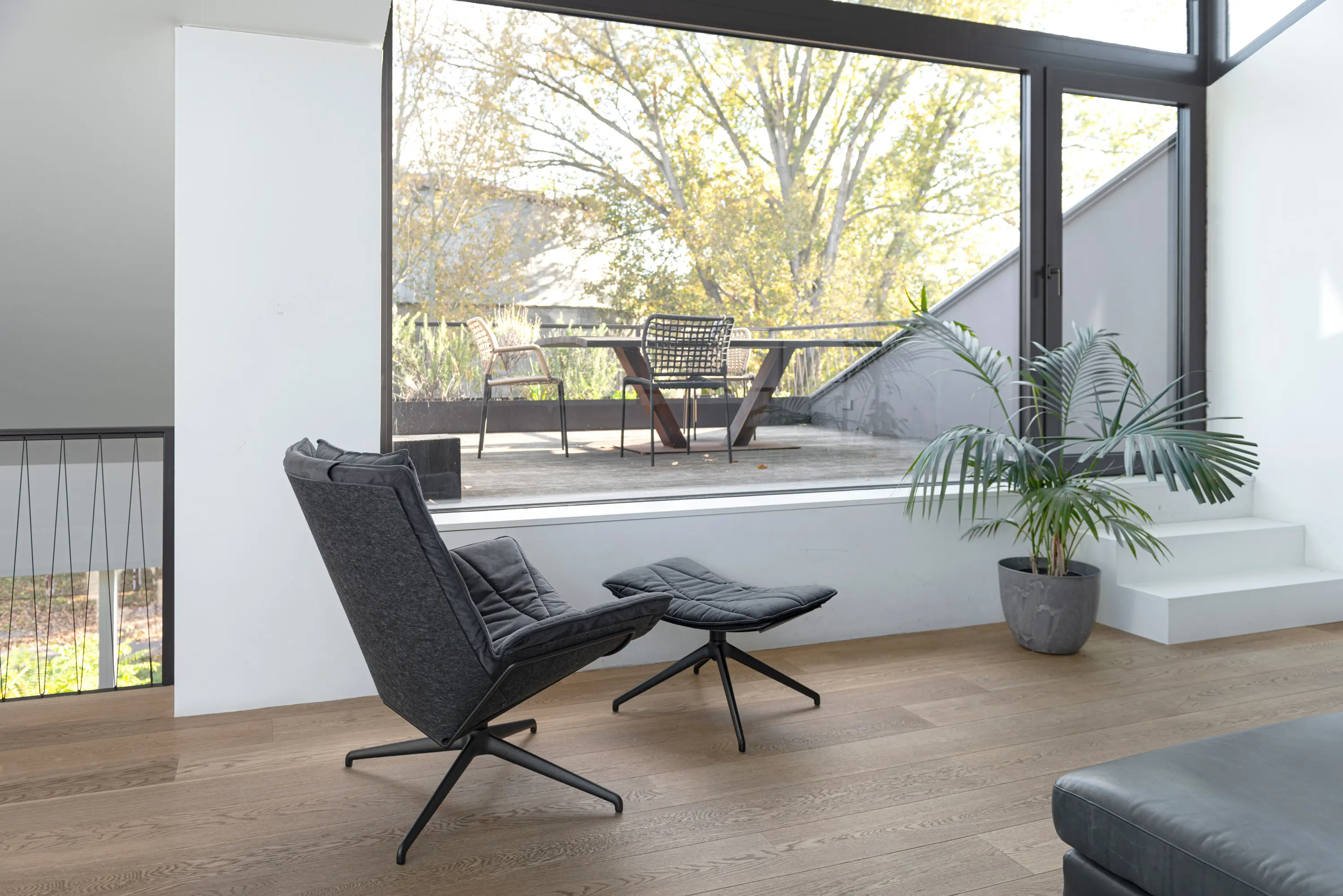 KFF - NEST PURE LOUNGE Ottoman