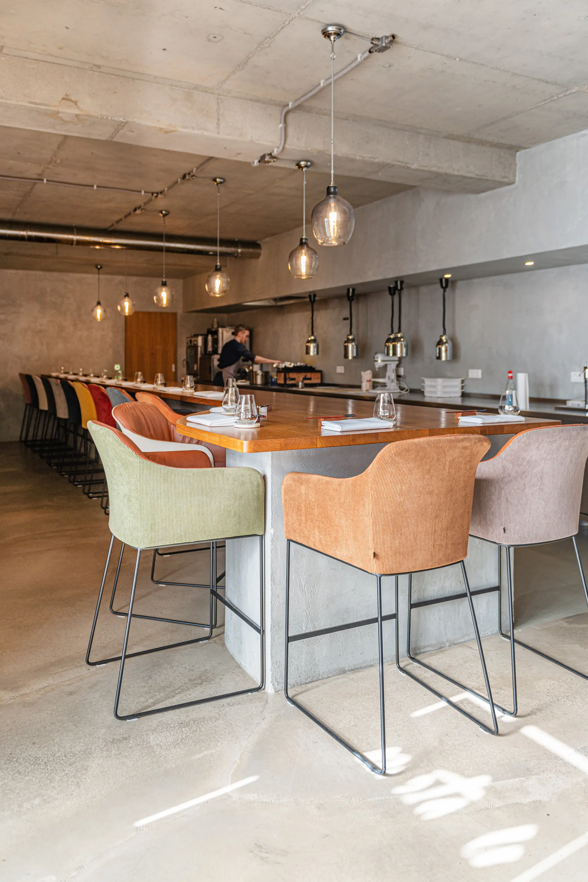 KFF - YOUMA CASUAL Side chair