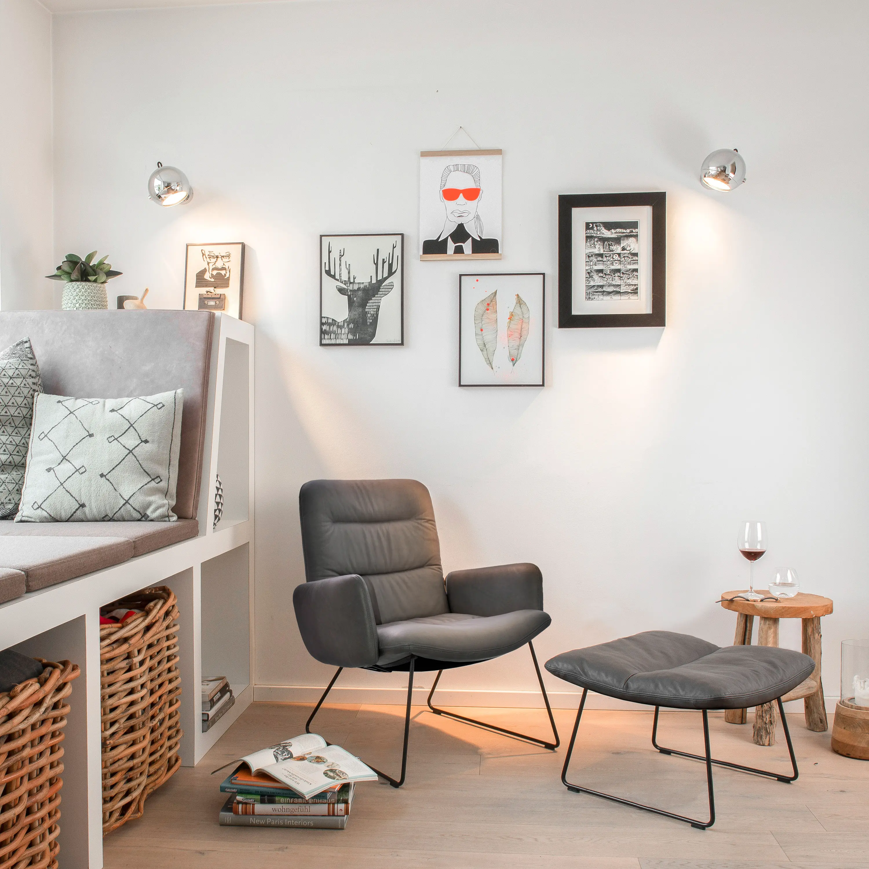 KFF - ARVA LIGHT LOUNGE Easy chair