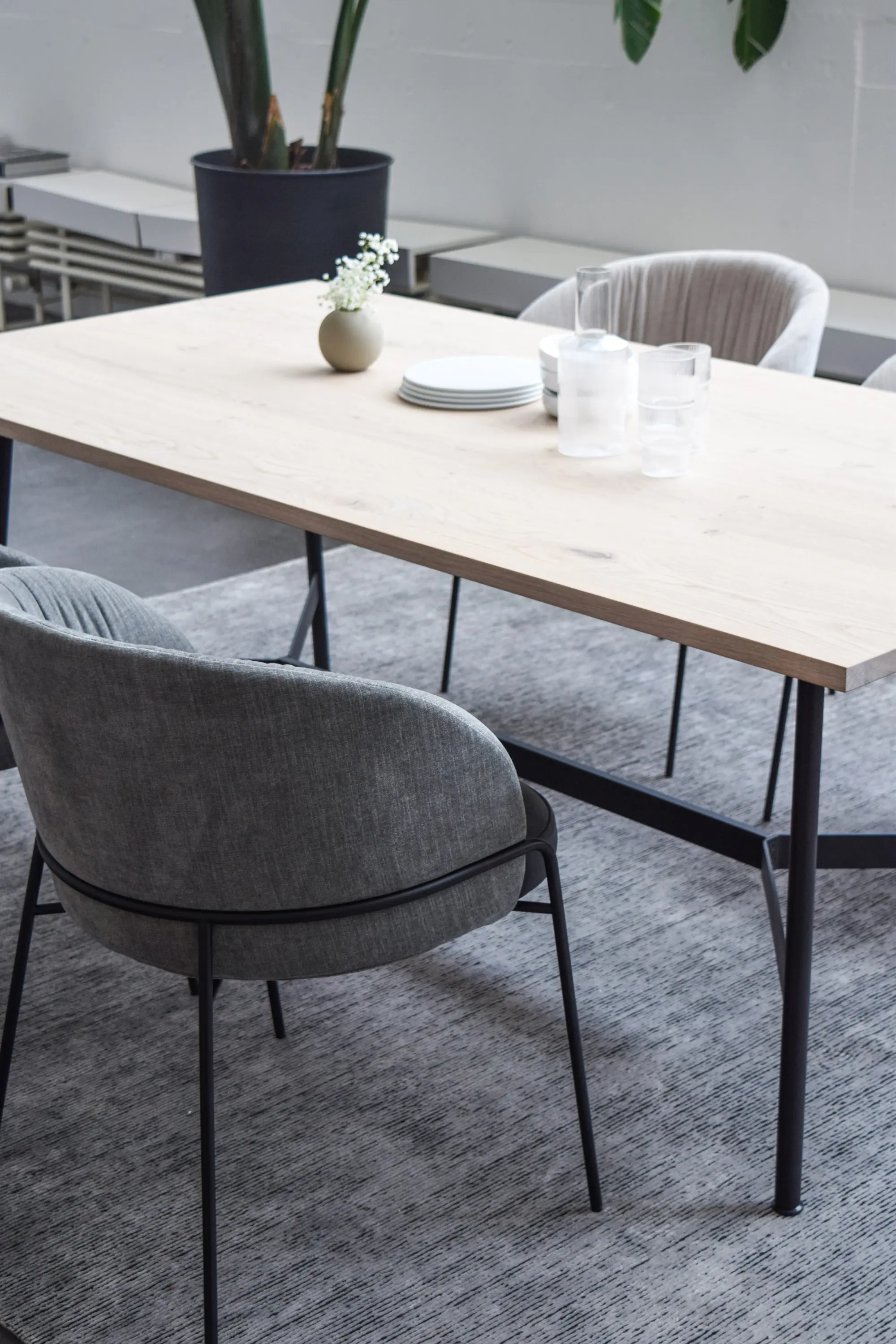 KFF - LUNAR LIGHT Side chair