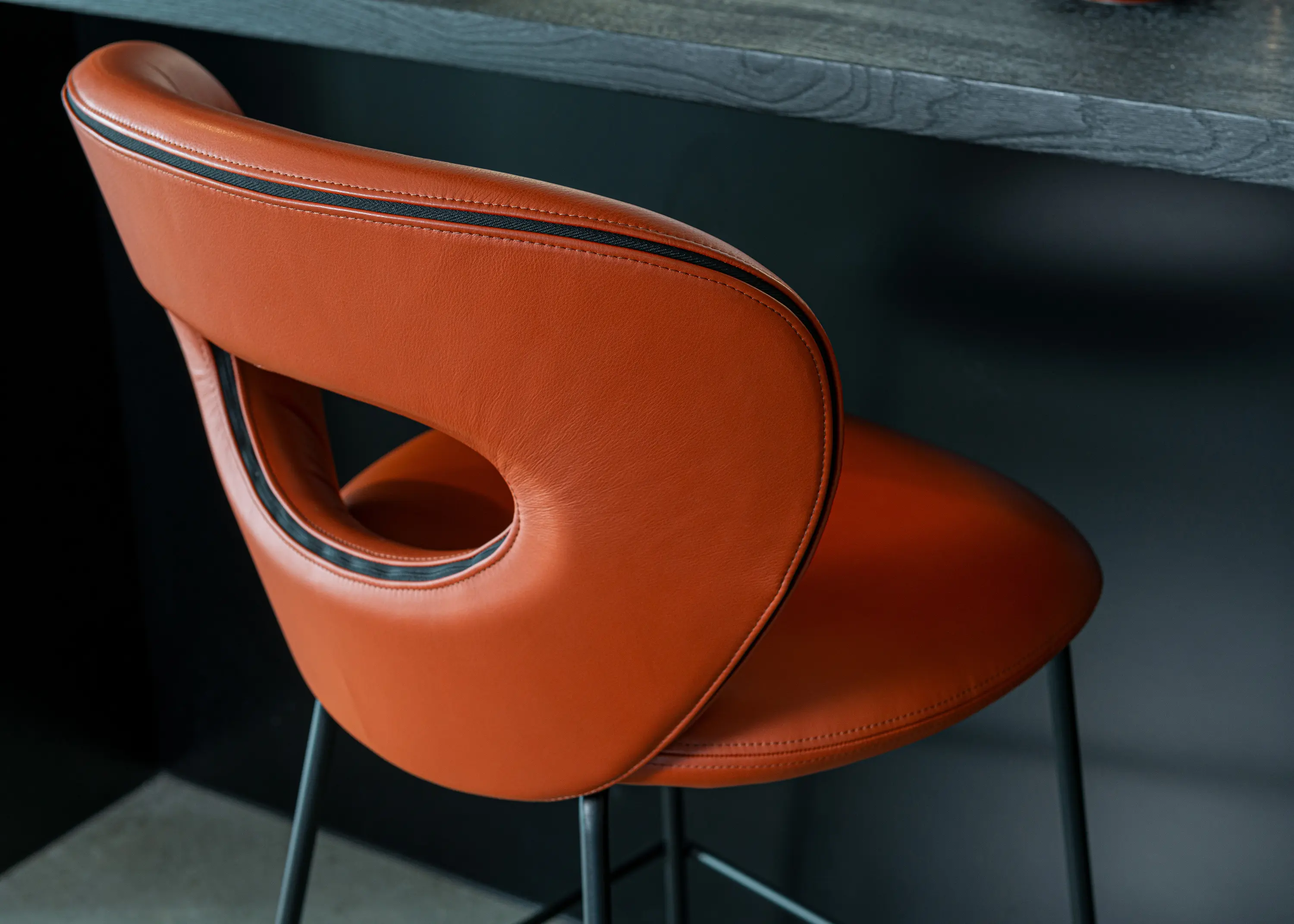 KFF - ALICE
Counter Chair
