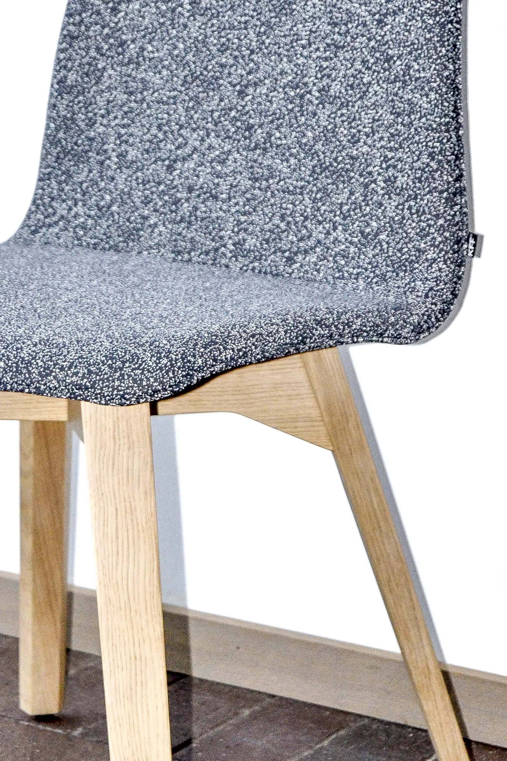 KFF - MAVERICK Side chair