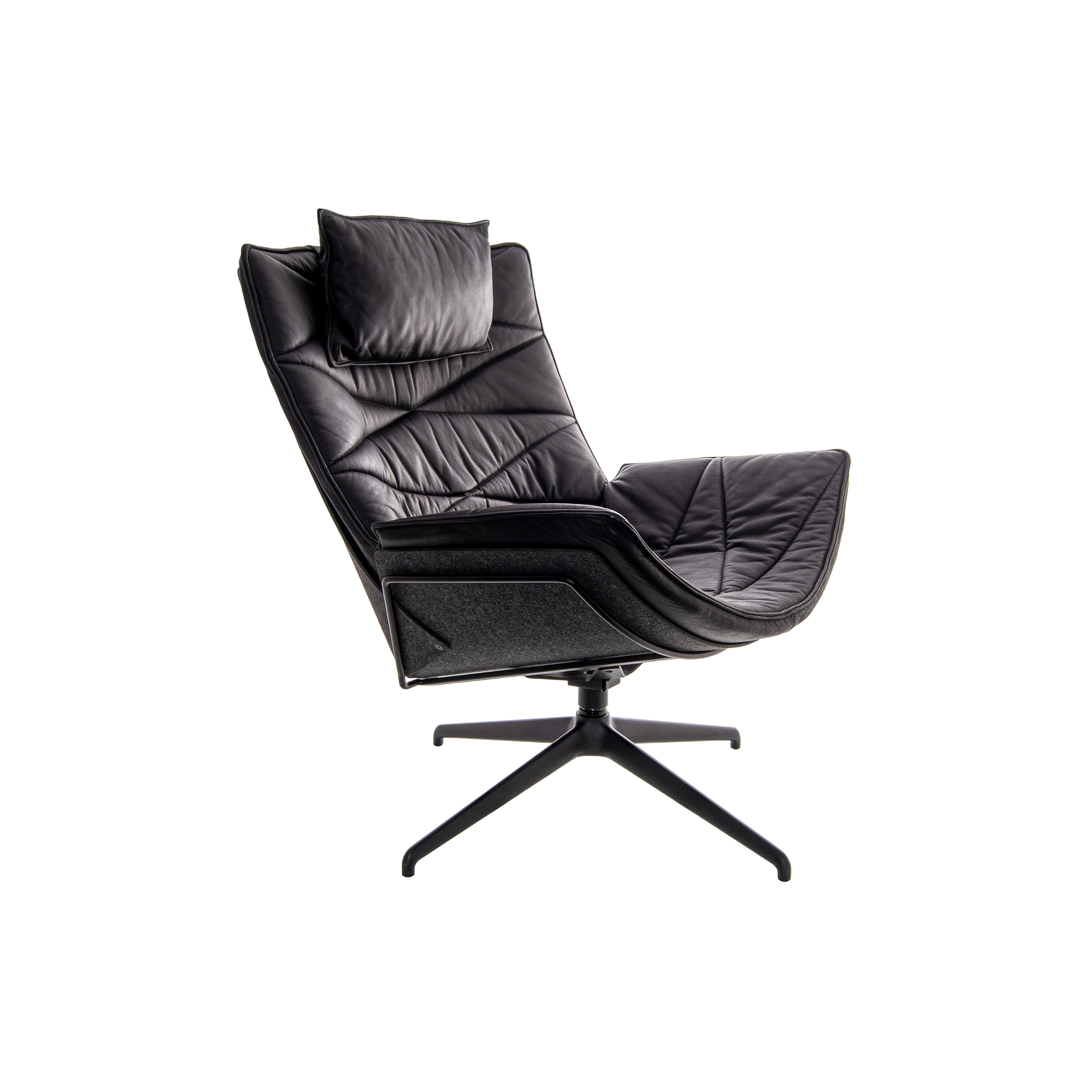 Display product NEST PURE LOUNGE Armchair from manufacturer KFF
