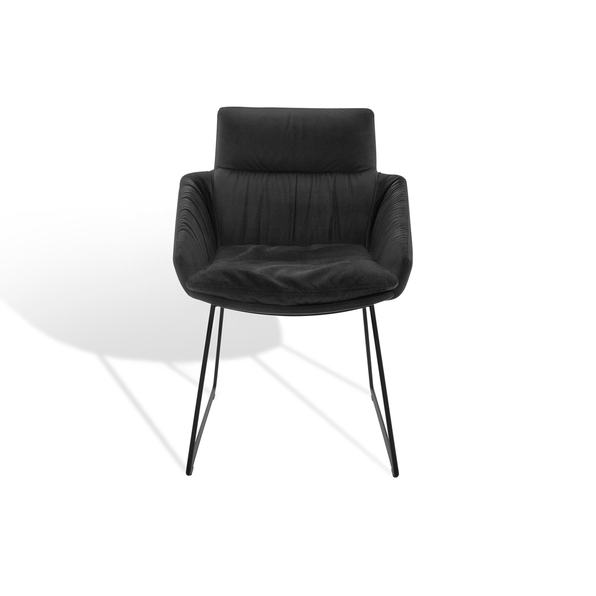 Display product FAYE CASUAL
Side chair with low armrests from manufacturer KFF