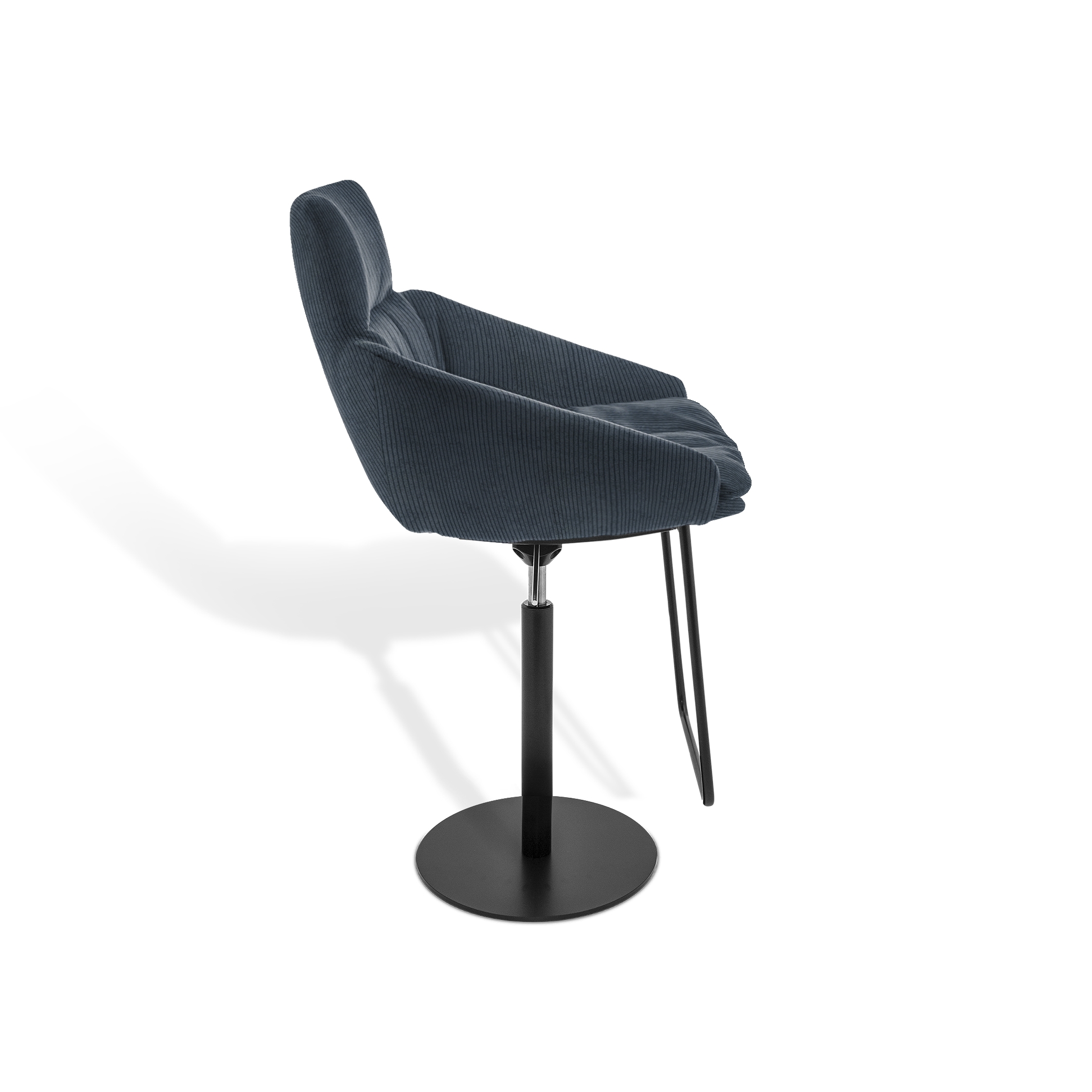 Display product FAYE 
Bar stool with low armrests from manufacturer KFF