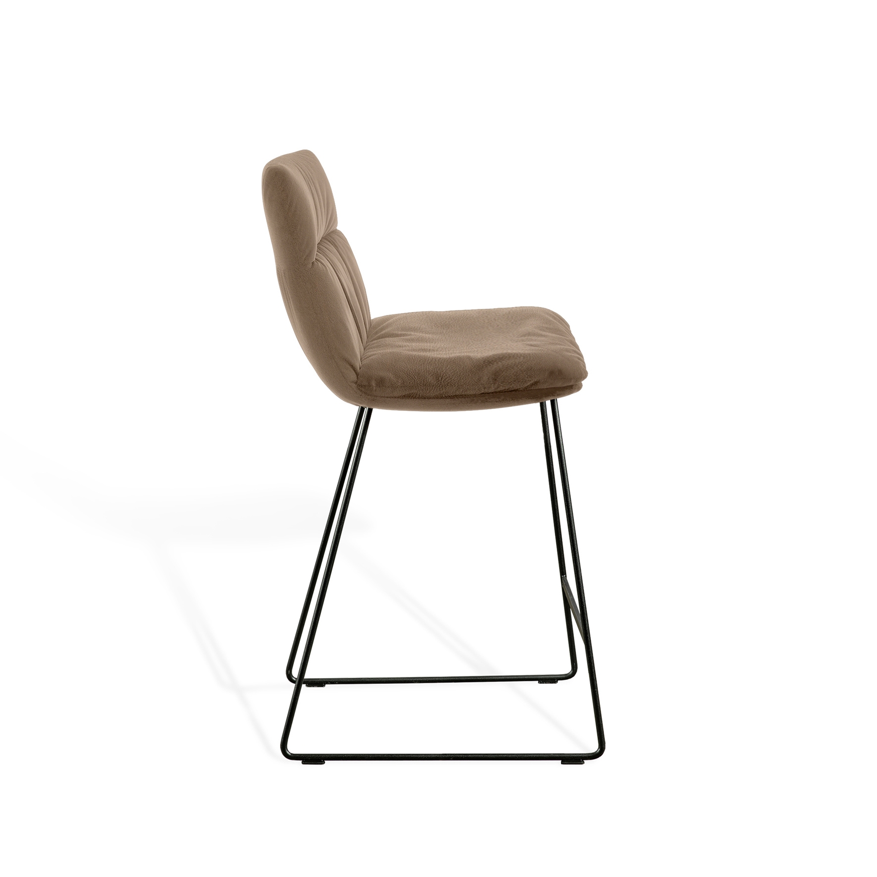 FAYE 
Counter chair