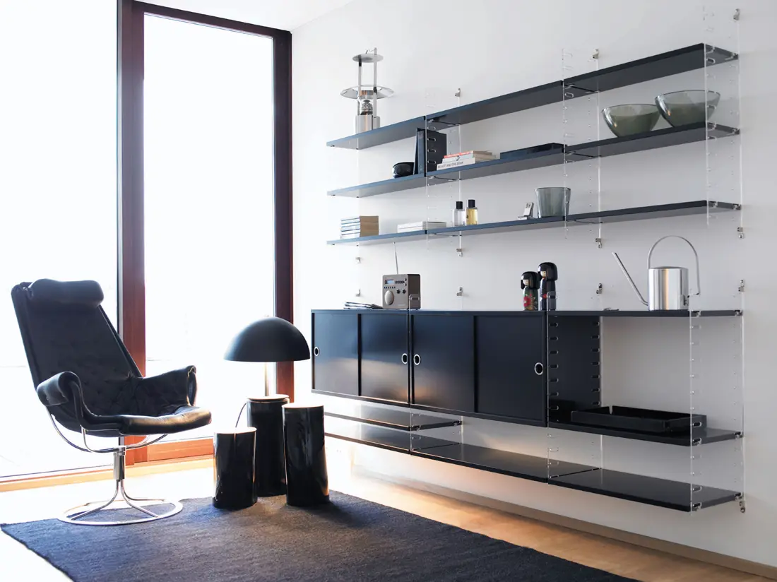 string furniture - String System, plex panels