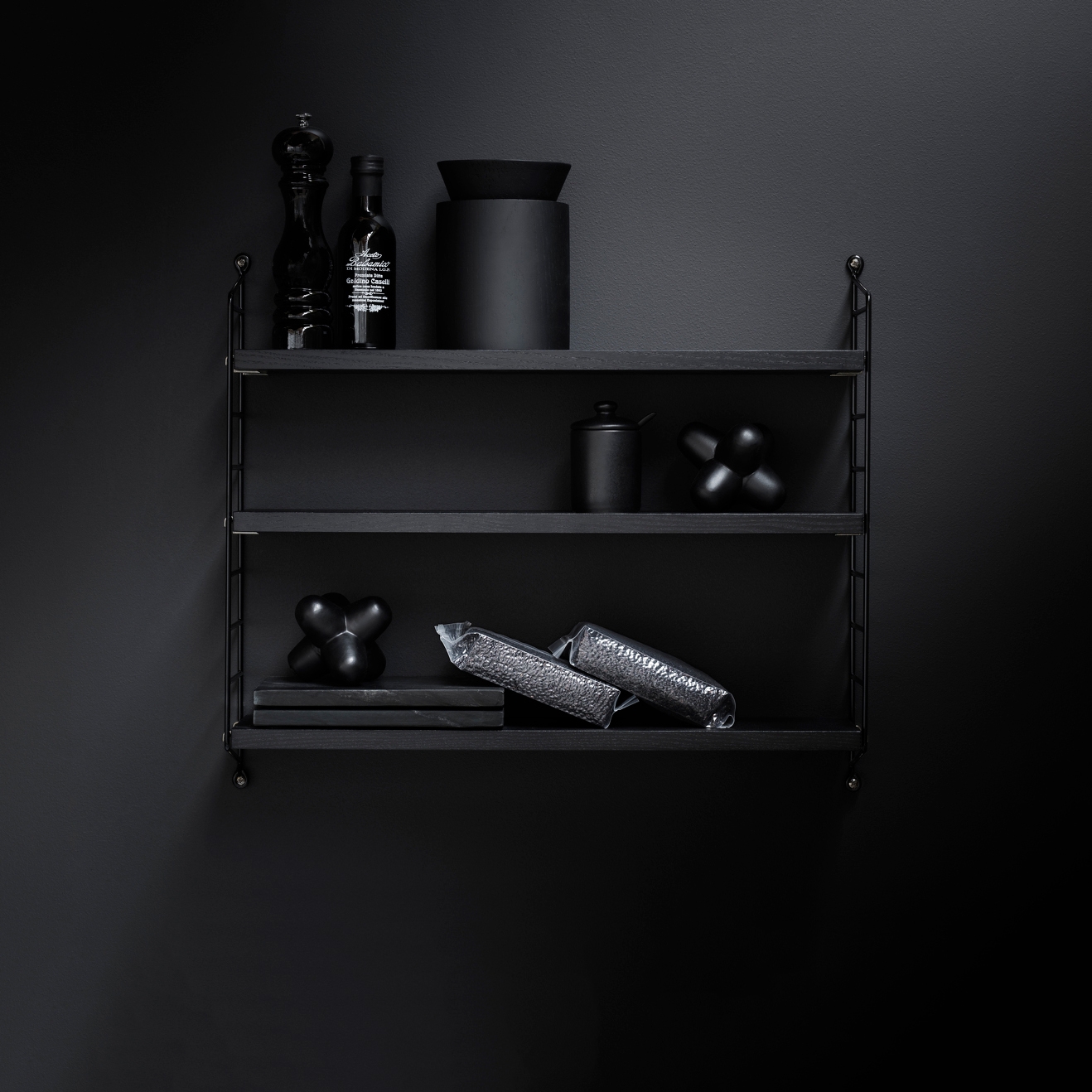 Produkt String Pocket black des Herstellers string furniture anzeigen
