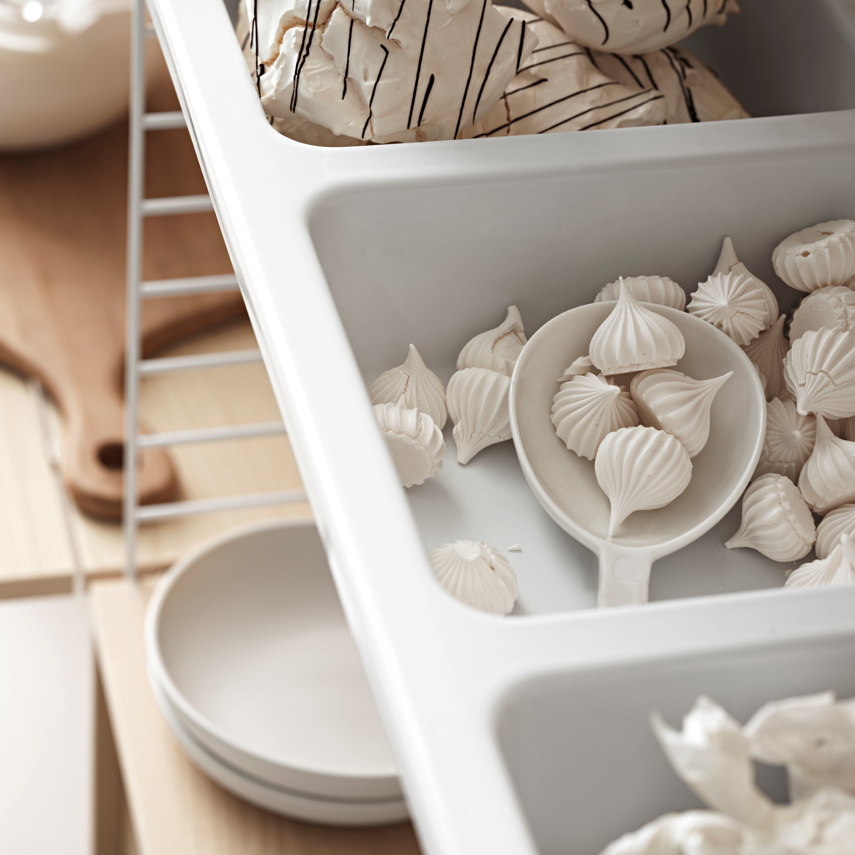 Display product String System from manufacturer string furniture