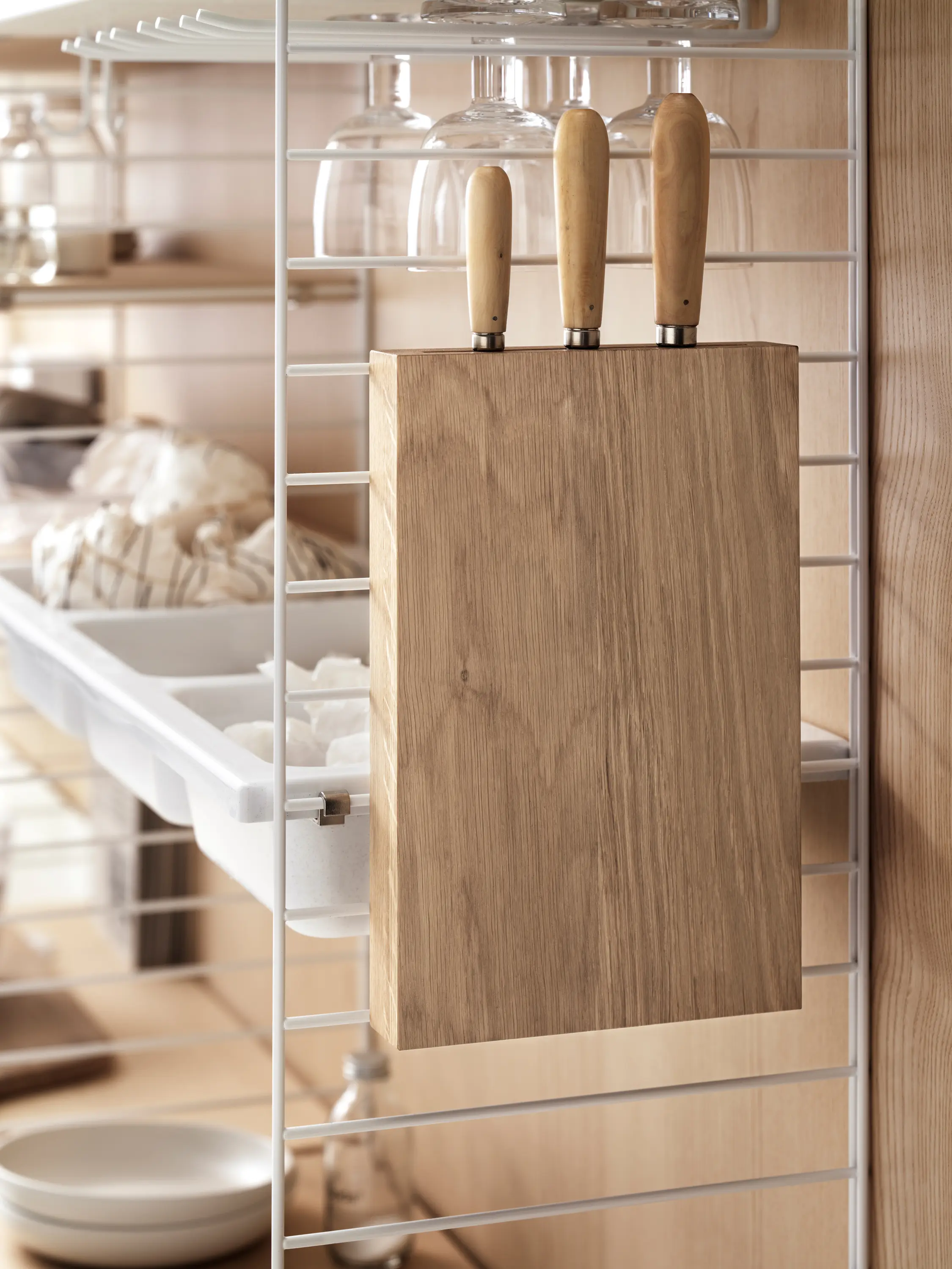 string furniture - String System kitchen accessory Knife holder