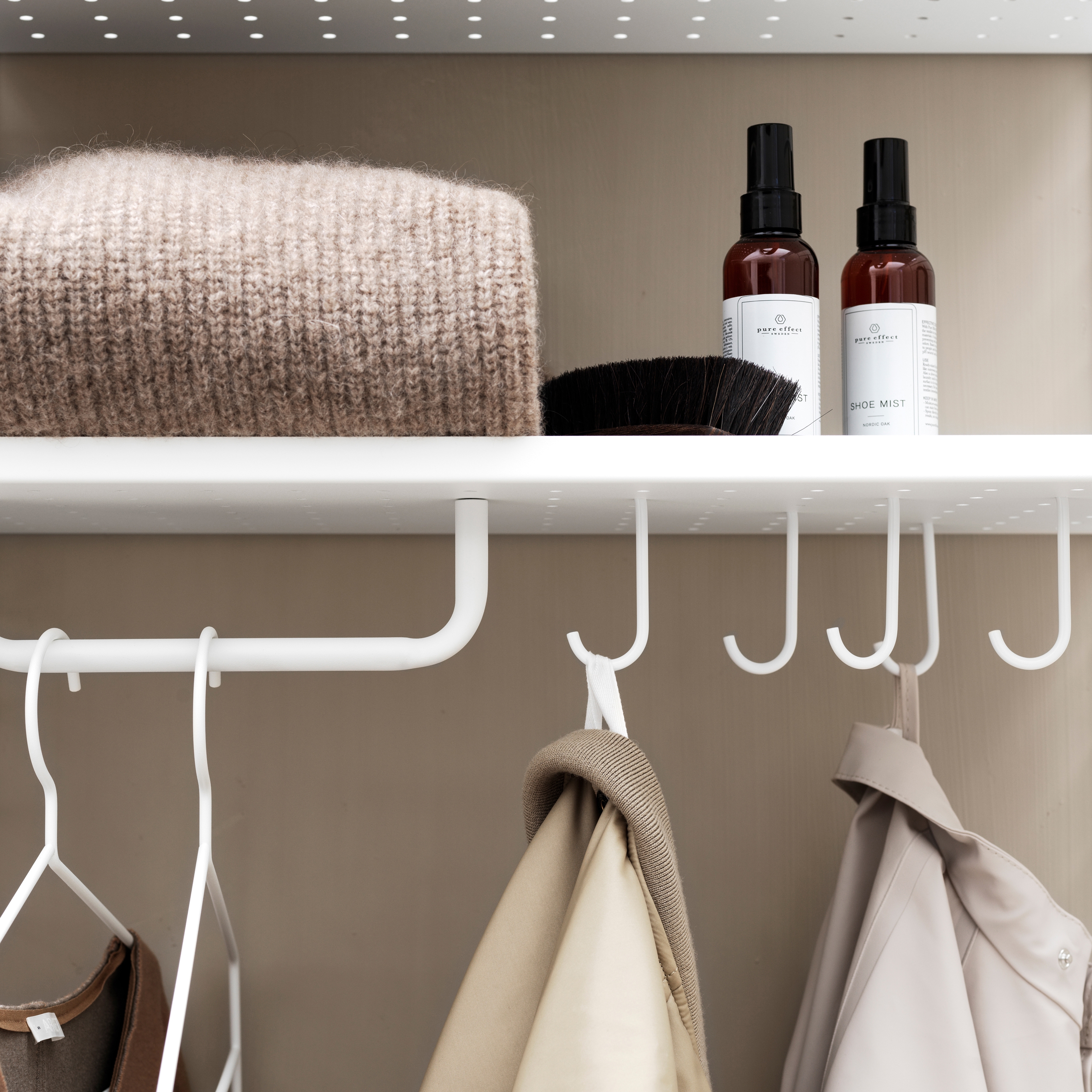 Produkt String System Accessoires des Herstellers string furniture anzeigen