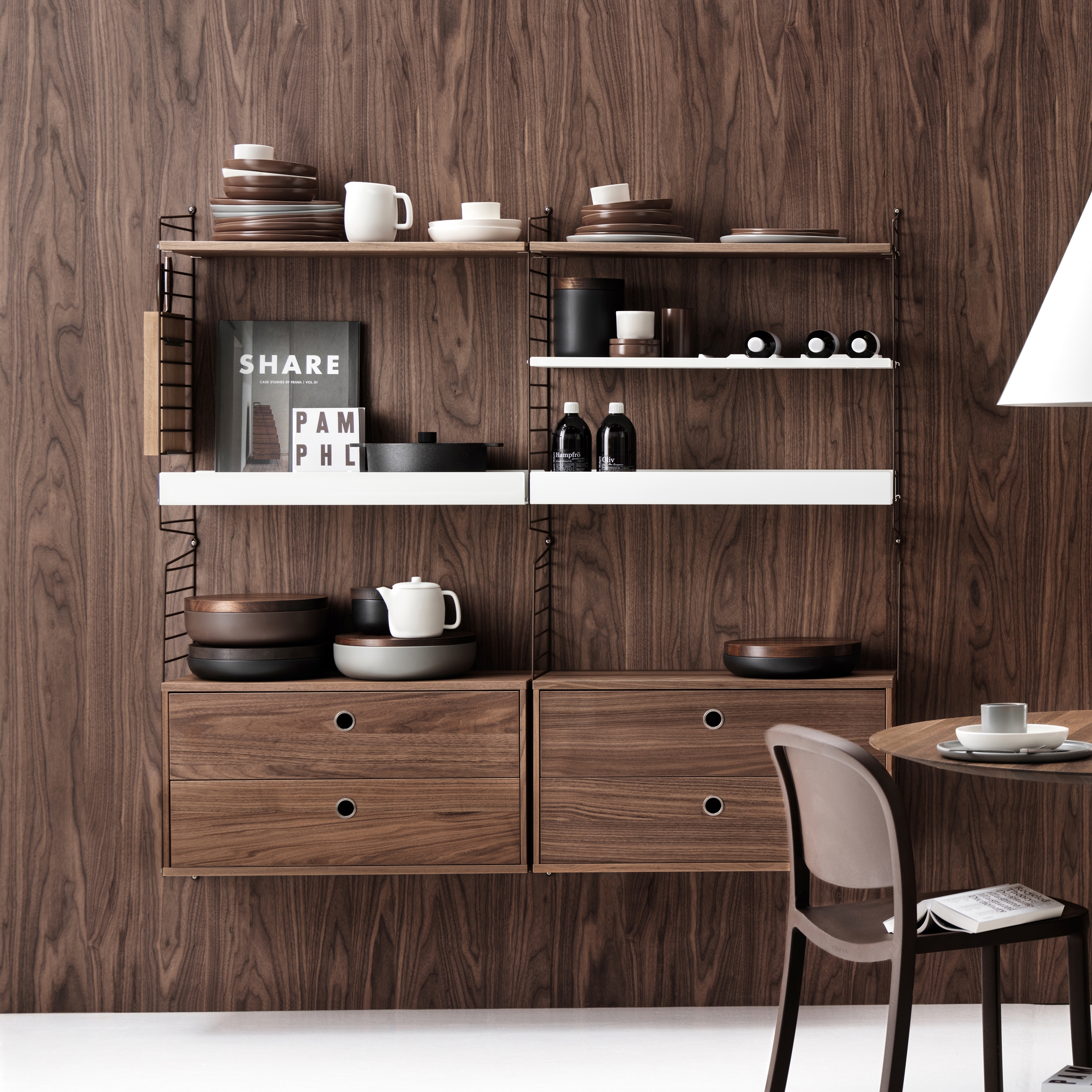 Produkt String System des Herstellers string furniture anzeigen