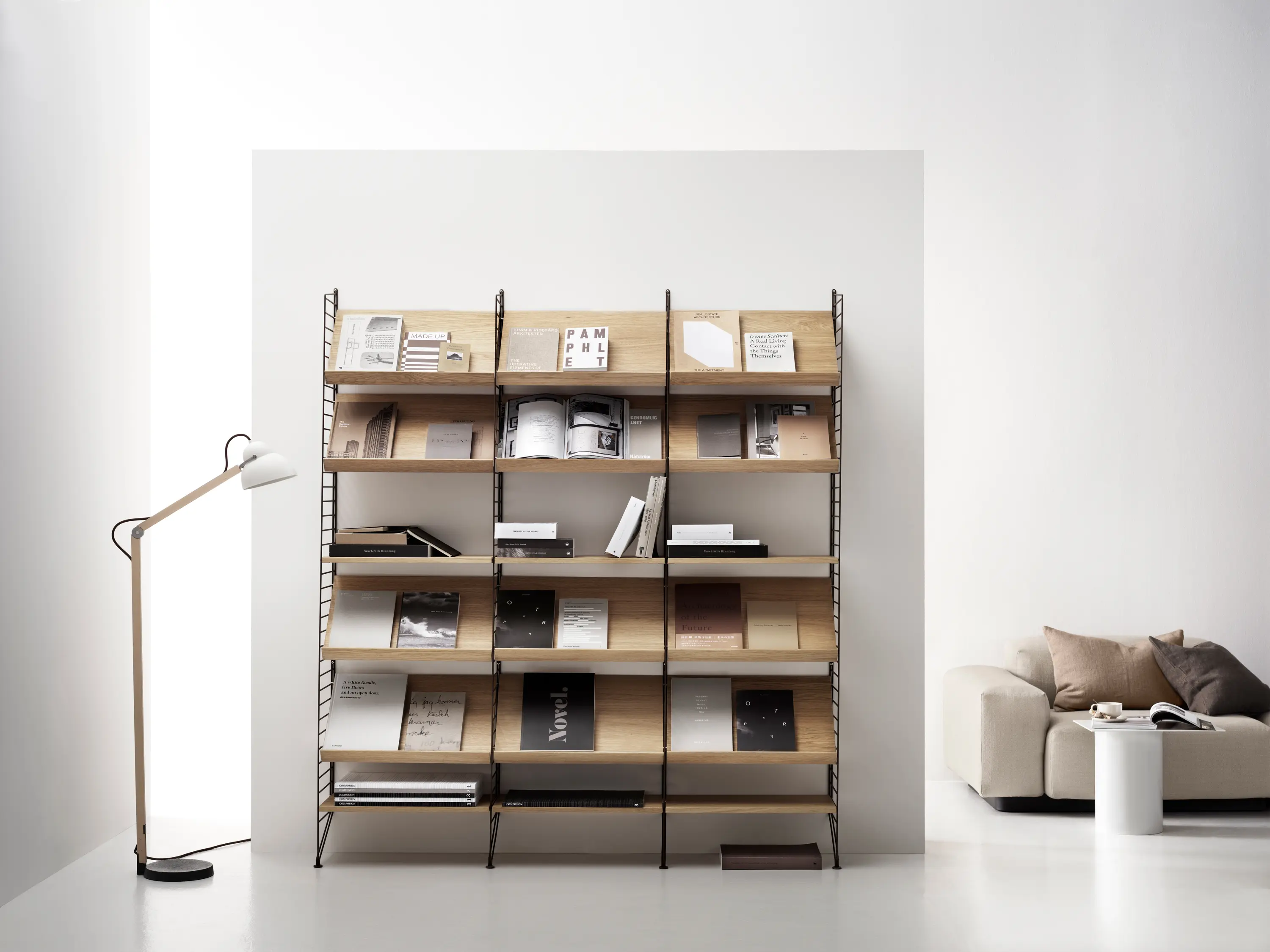string furniture - String System