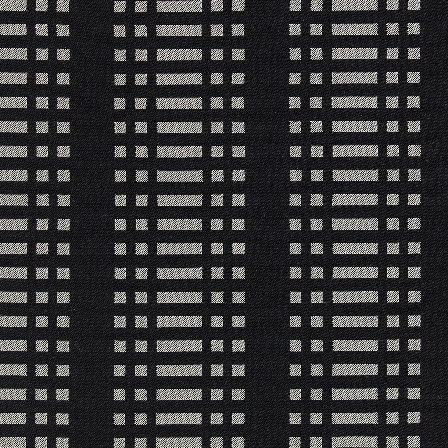 Nereus Black