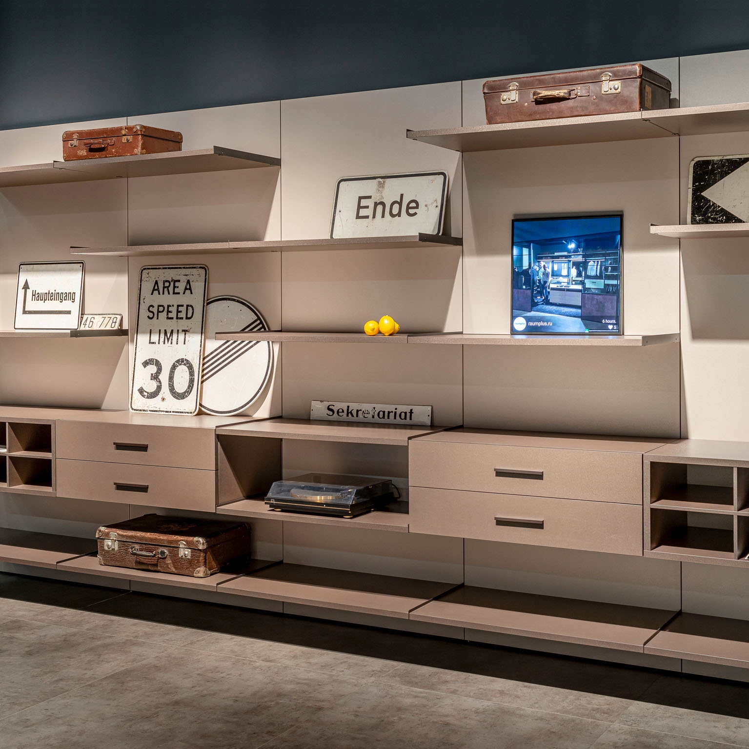 Display product Apperia storage system from manufacturer raumplus