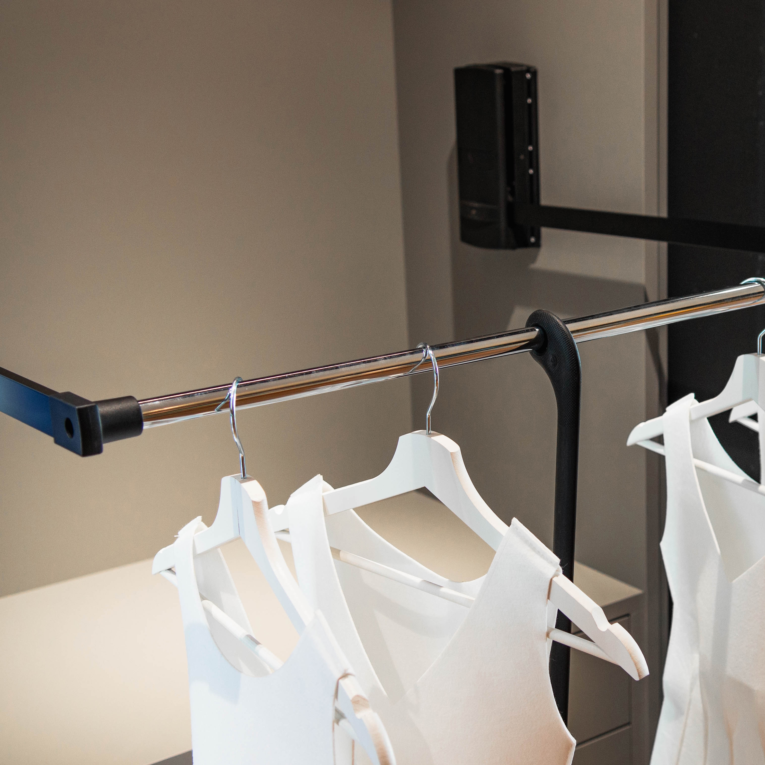 Display product Clothes Lift from manufacturer raumplus