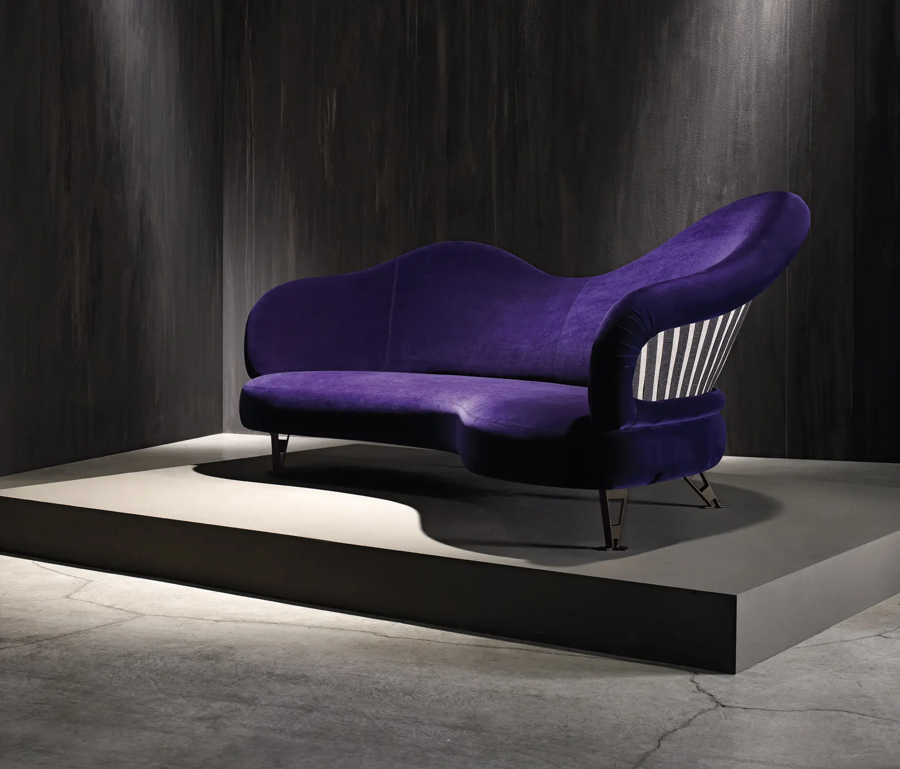 adele-c - Charming Divan