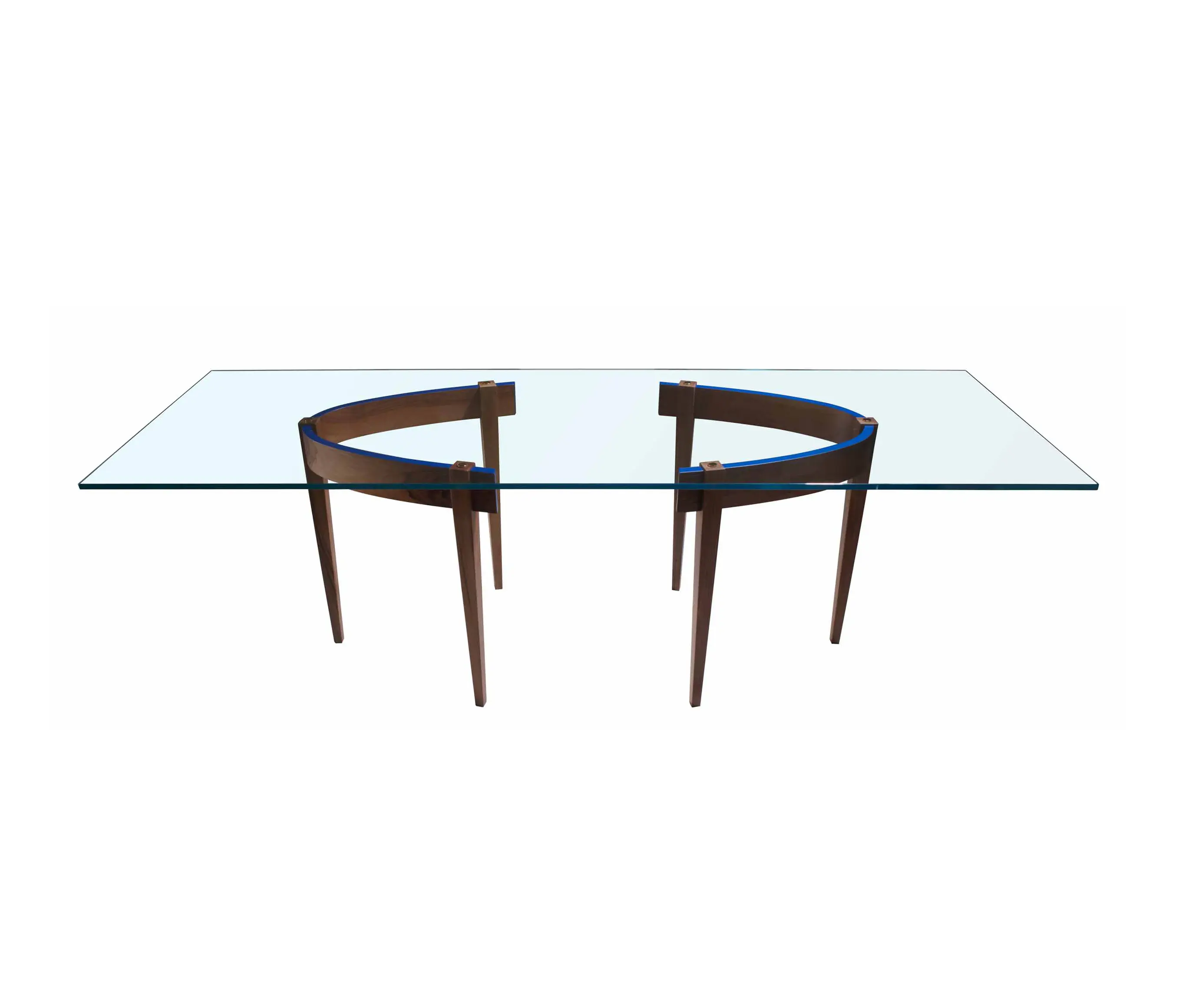 adele-c - The Round Table