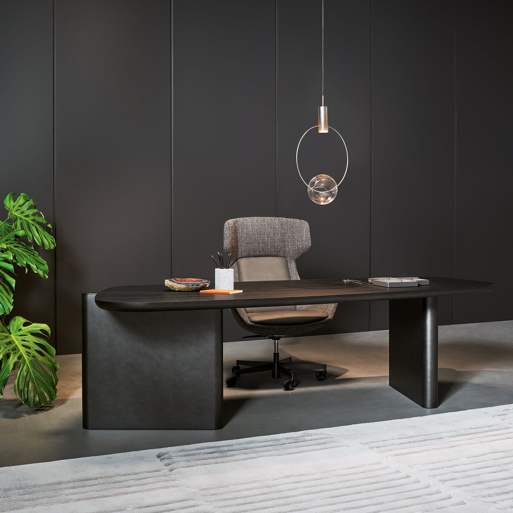 EXECUTIVE SPACE