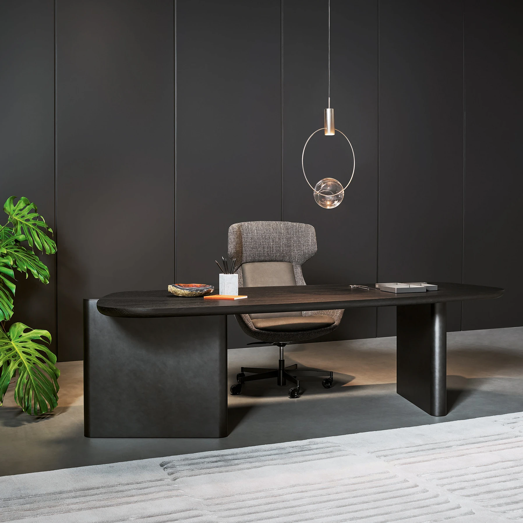 EXECUTIVE SPACE