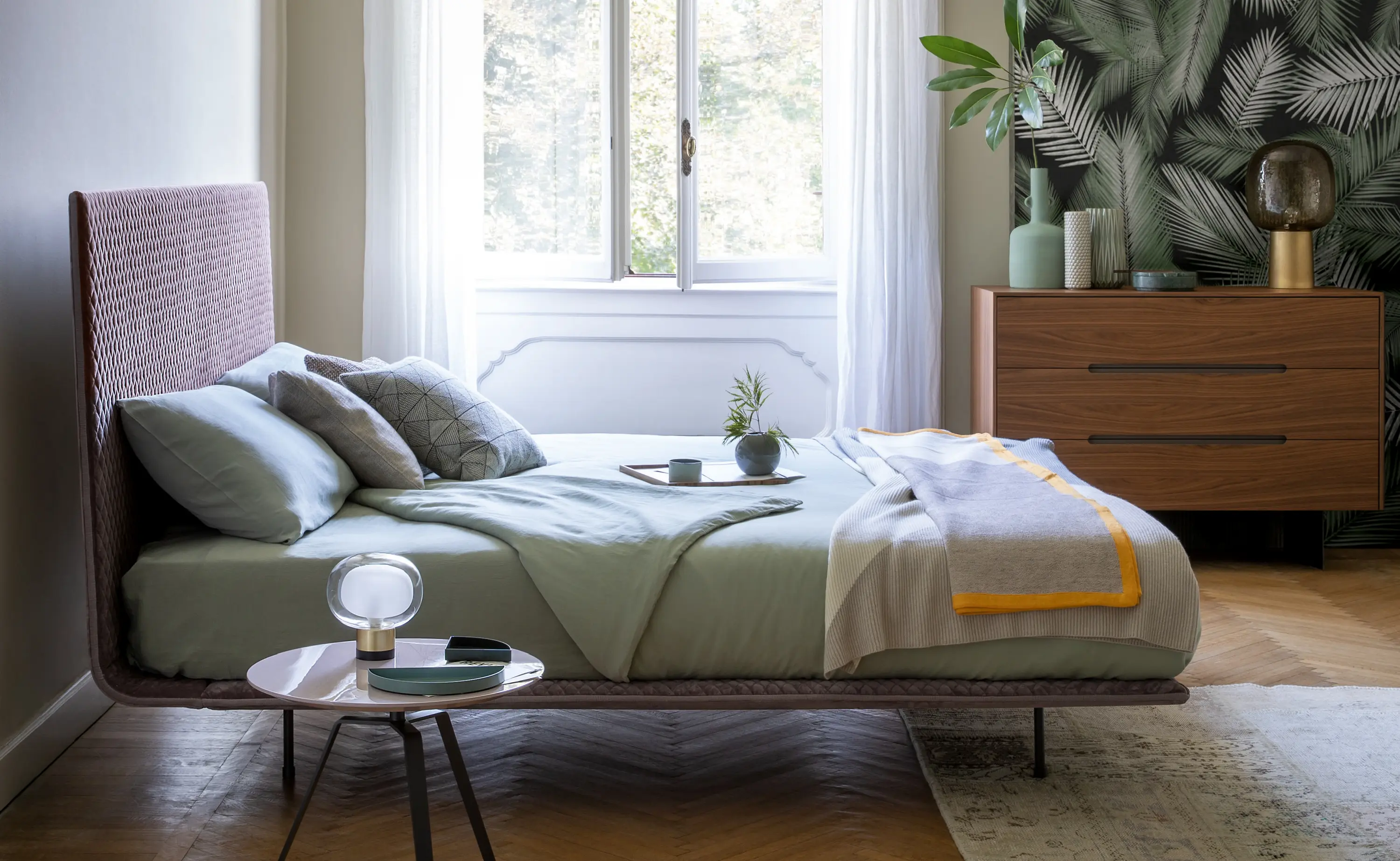Bonaldo - Thin single bed