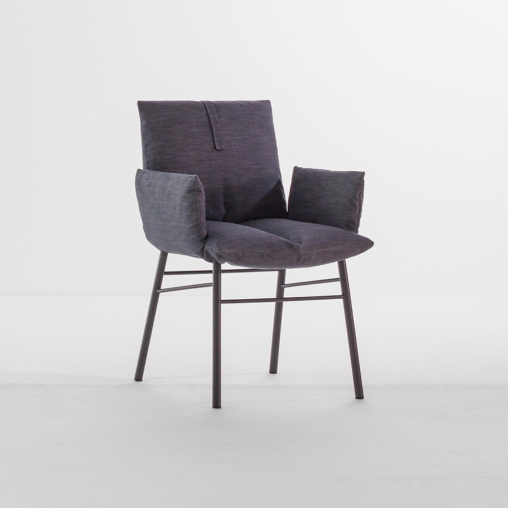 Display product Miss Pil from manufacturer Bonaldo