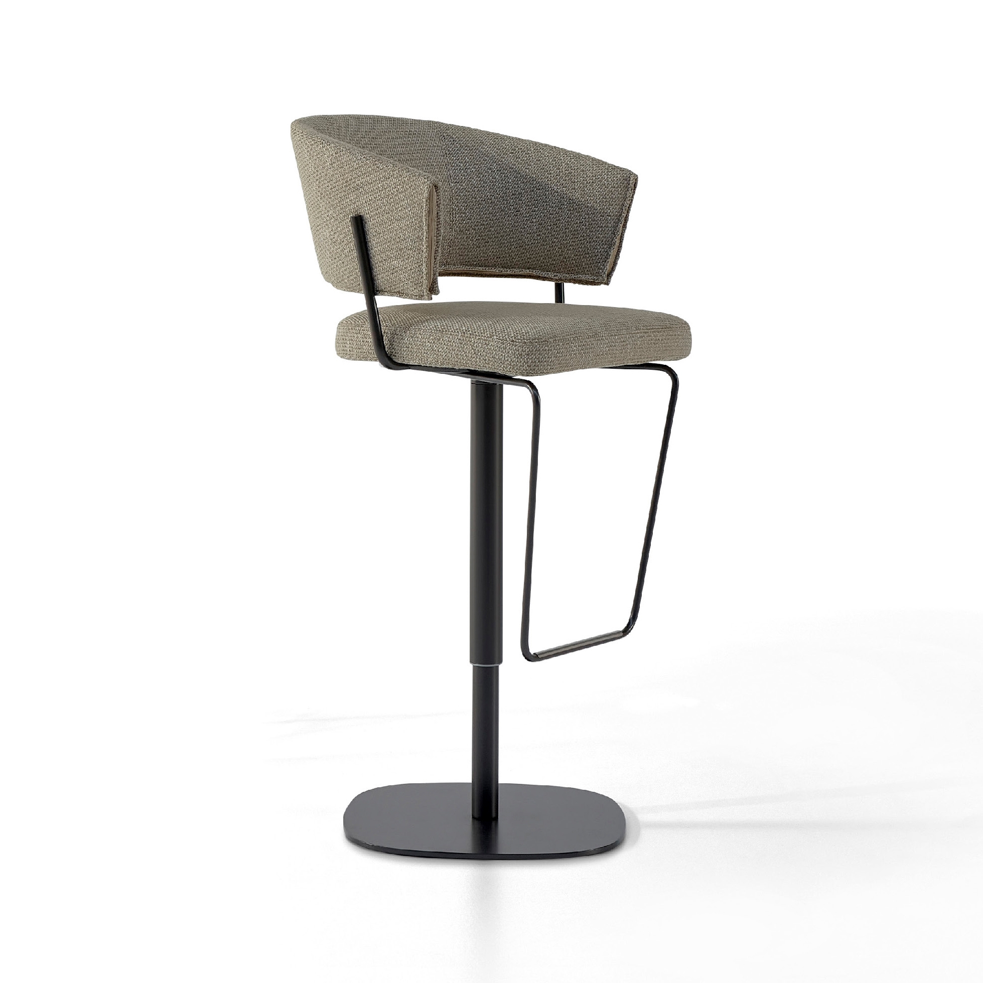 Display product Bahia too from manufacturer Bonaldo