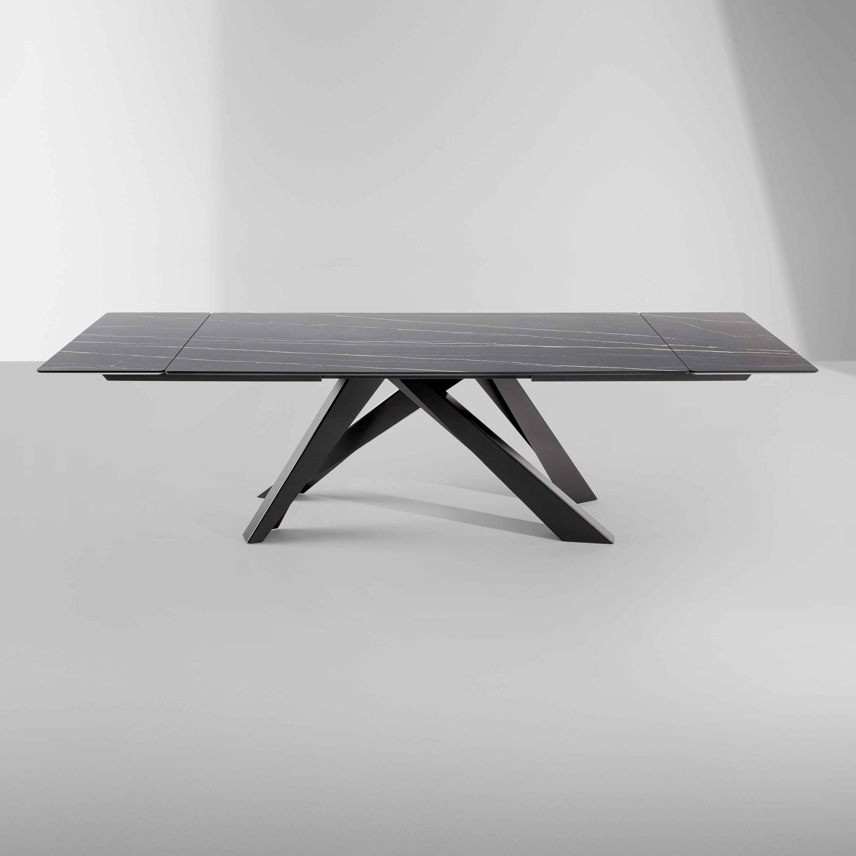 Produkt Big Table - leaf version des Herstellers Bonaldo anzeigen