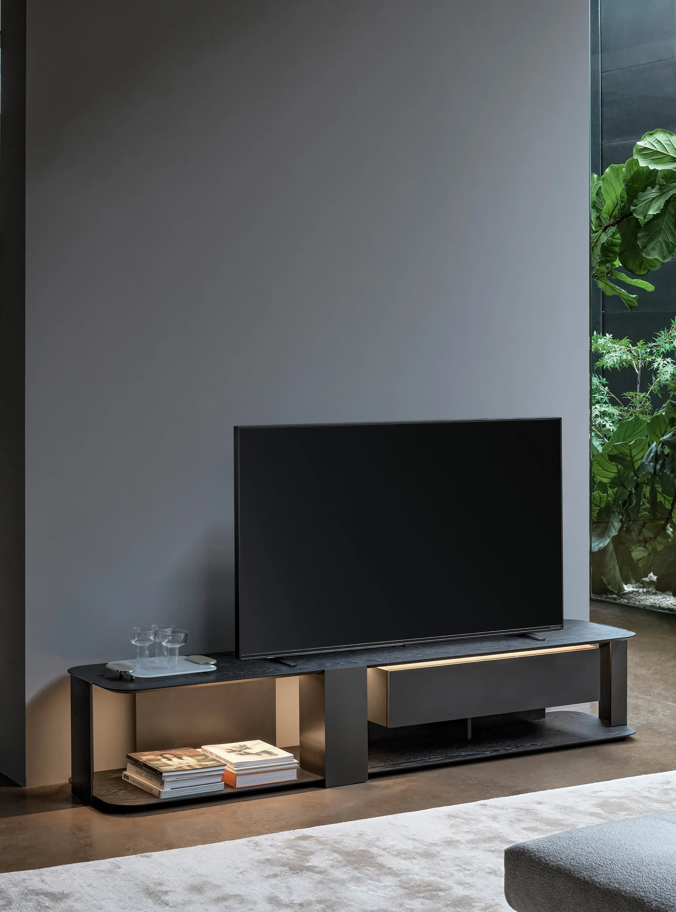 Bonaldo - Paddle TV stand