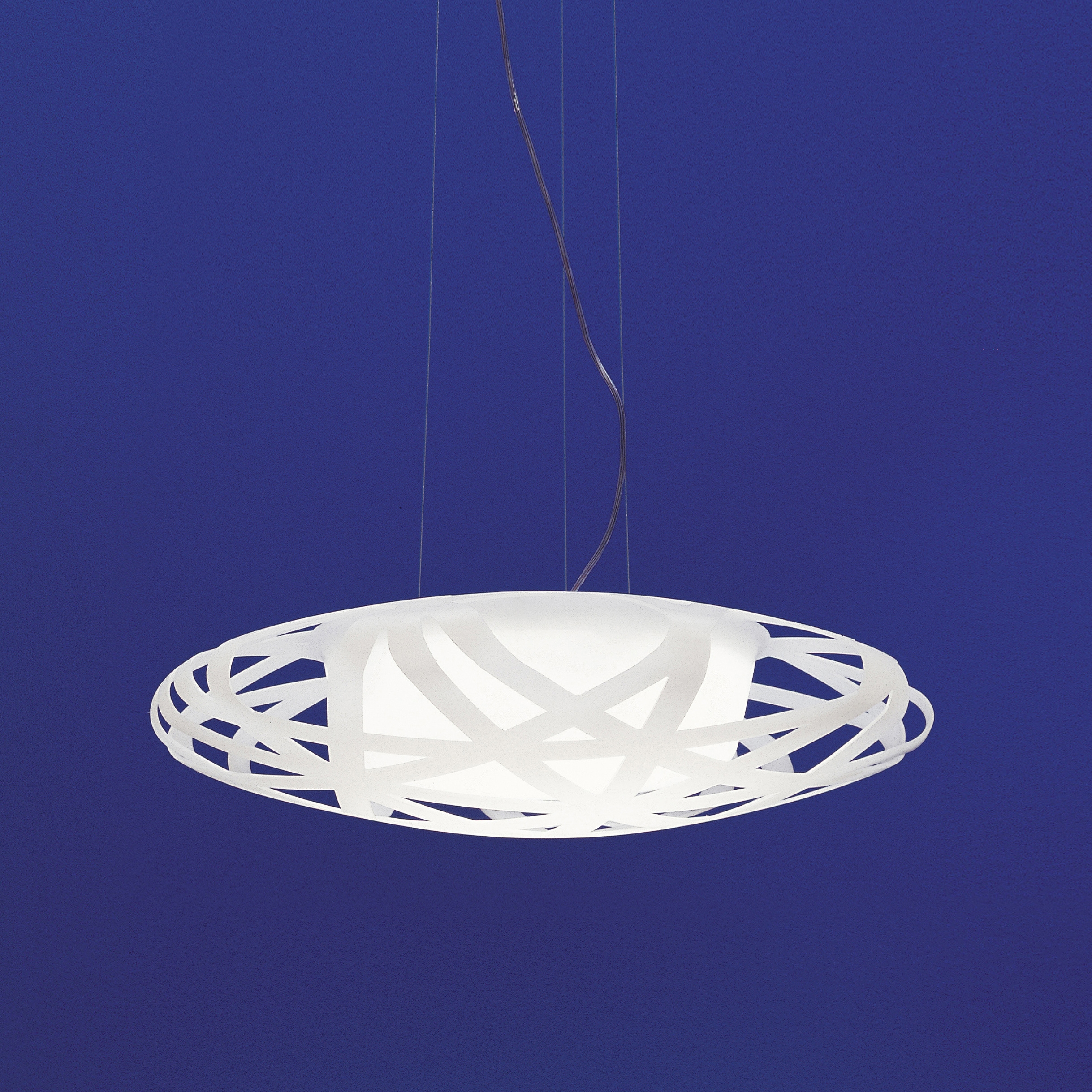 Display product X-Ray S 65 from manufacturer LEUCOS USA