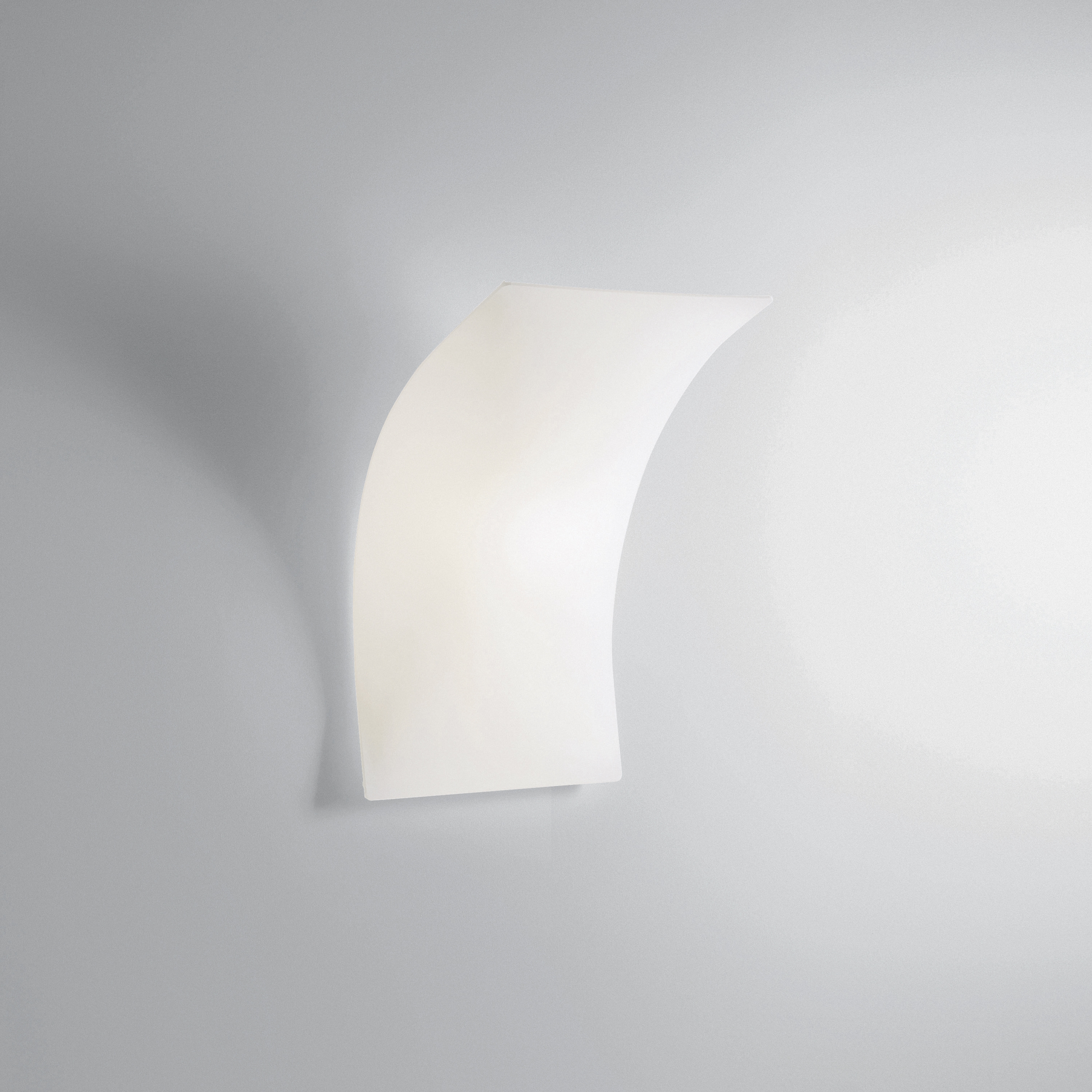 Display product Light Volumes 21W from manufacturer Prandina