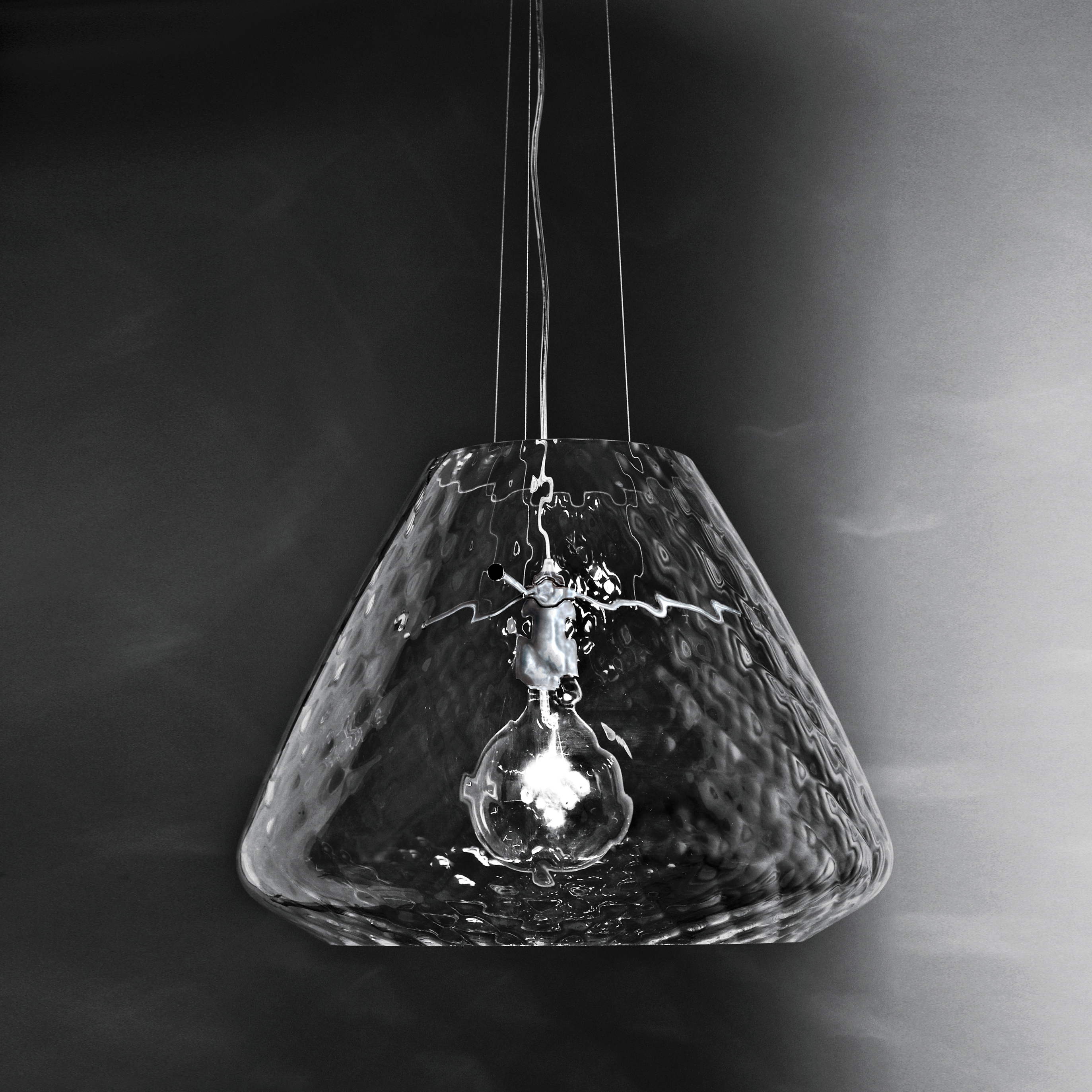 Produkt Forme suspension des Herstellers A.V. Mazzega anzeigen