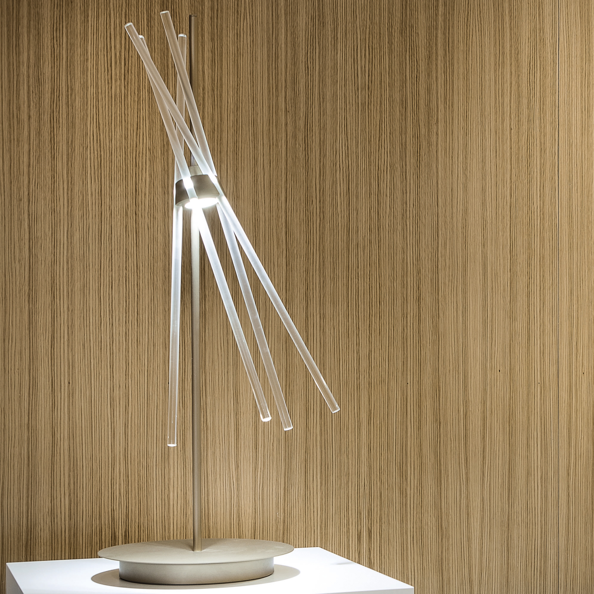 Display product Essence LT from manufacturer Vistosi