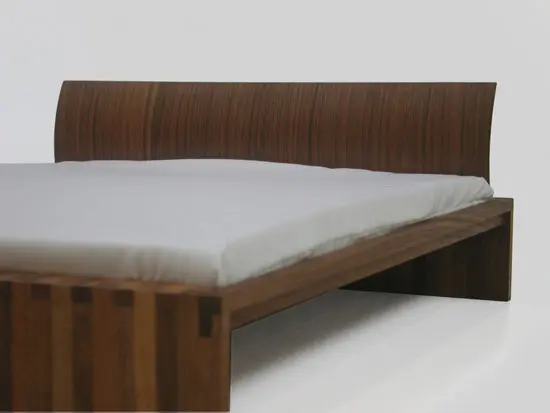 nut + grat - dantone bed