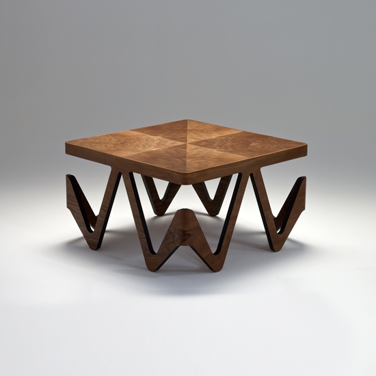 Mostra il prodotto onda coffee table del produttore nut + grat