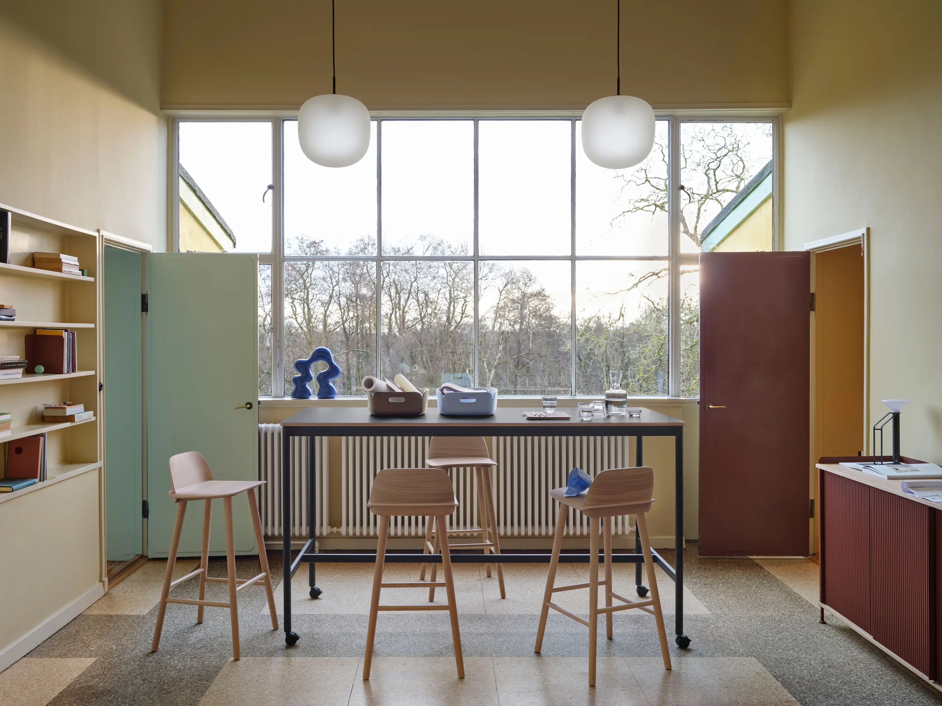 Muuto - Nerd Counter & Bar Stool