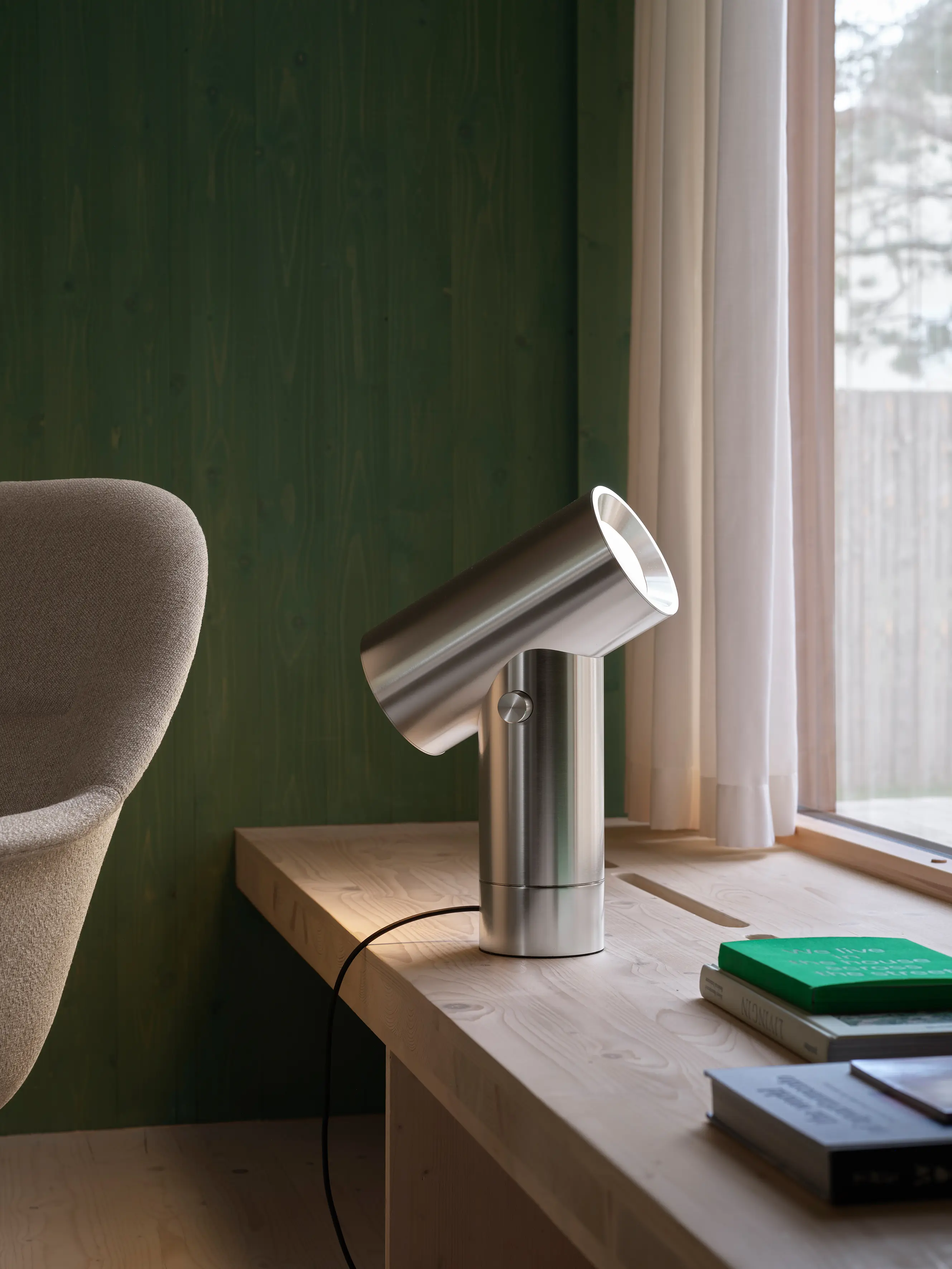 Muuto - Beam Lamp | H26