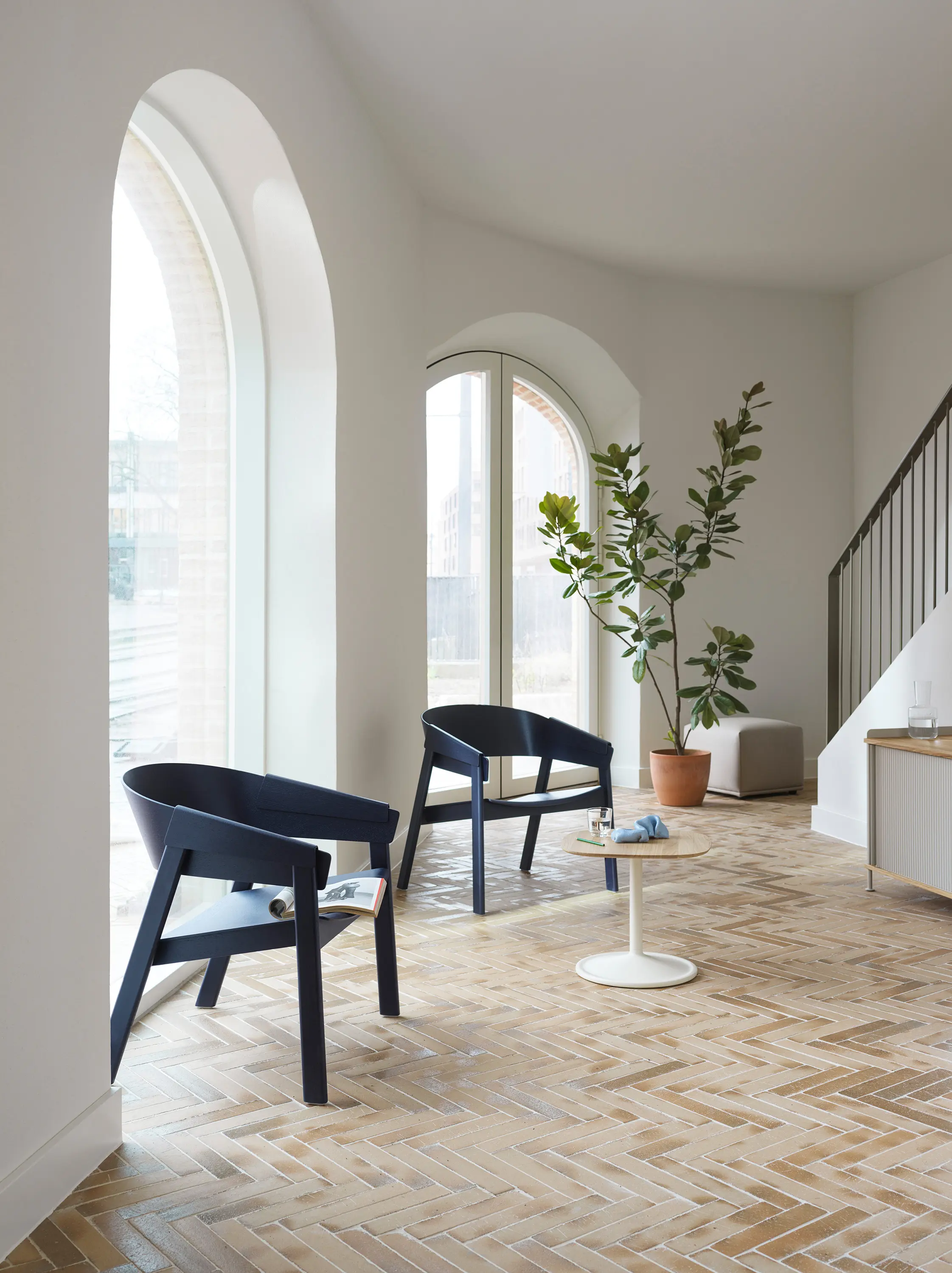 Muuto - Cover Lounge Chair | Leather