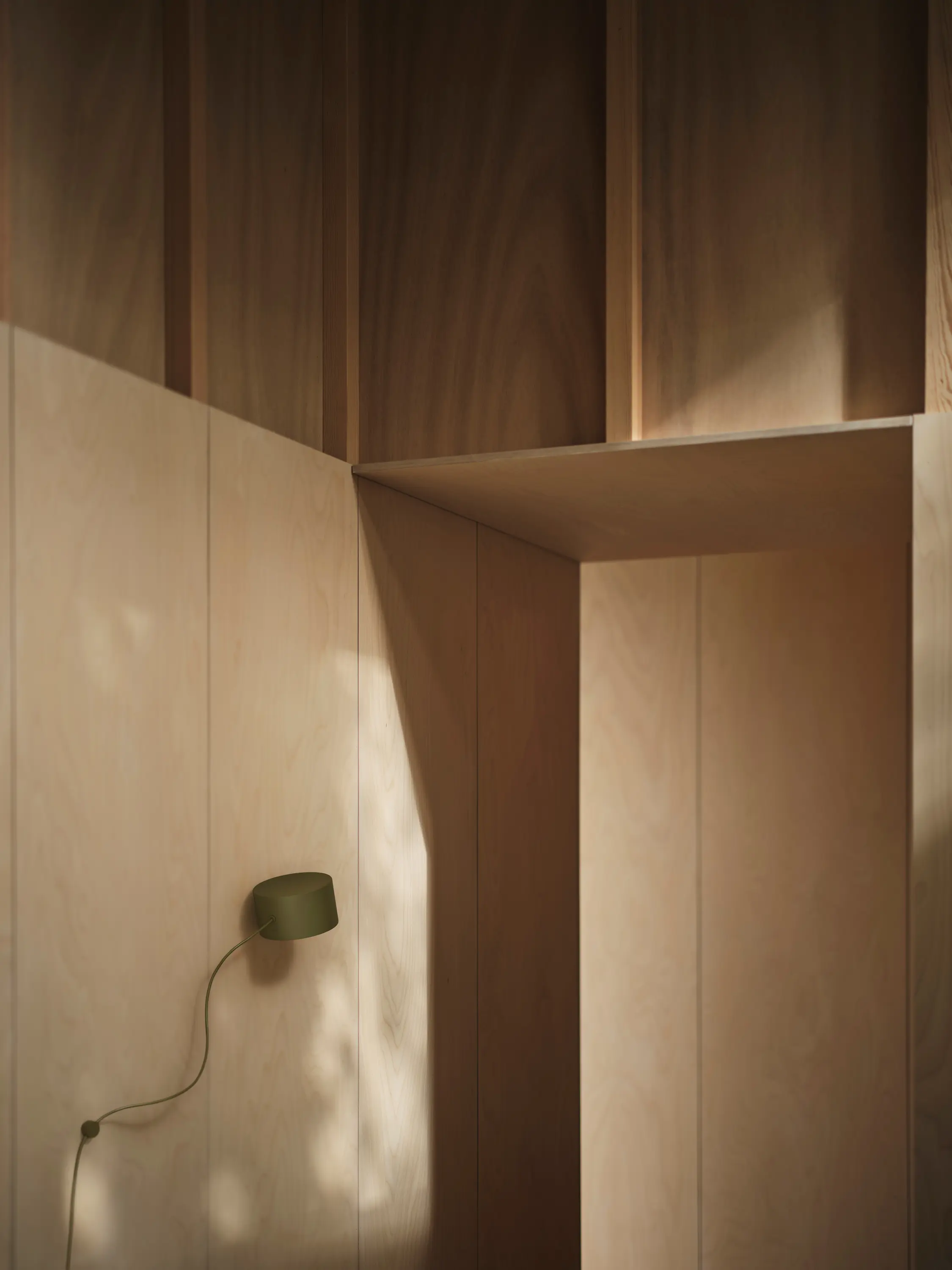 Muuto - Post Wall Lamp