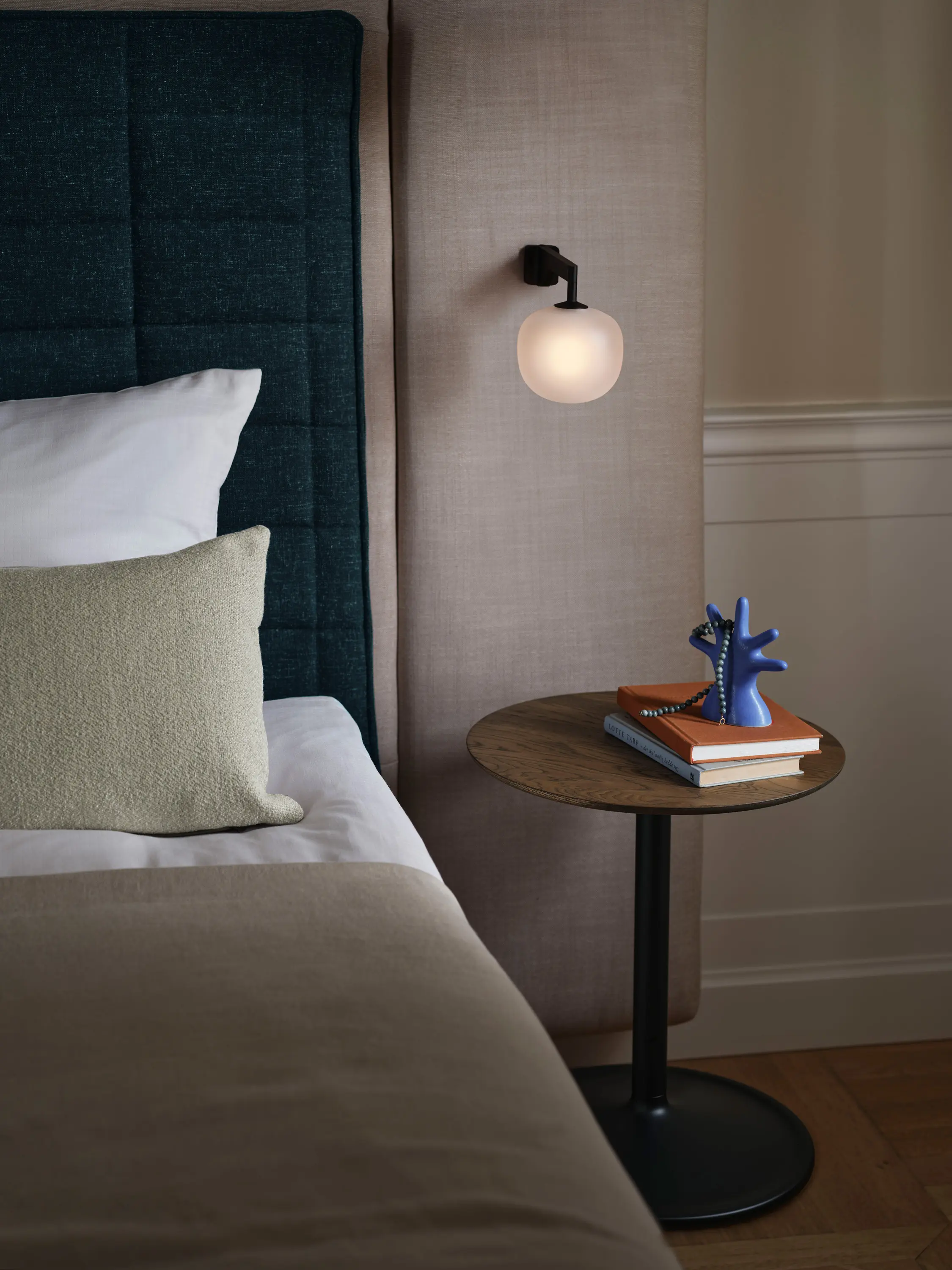 Muuto - Rime Wall Lamp