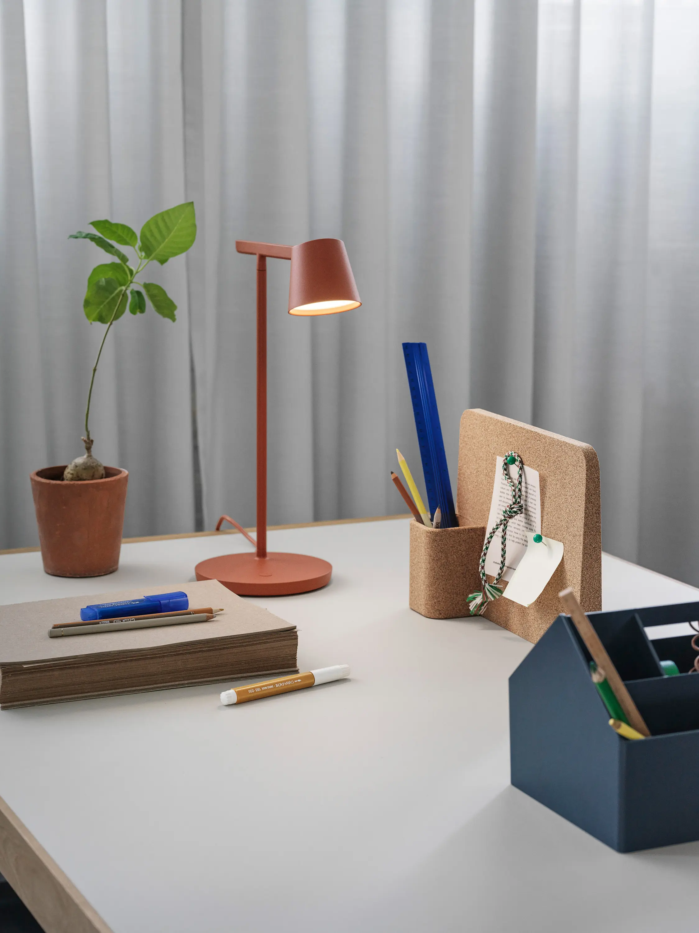 Muuto - Story Pinboard