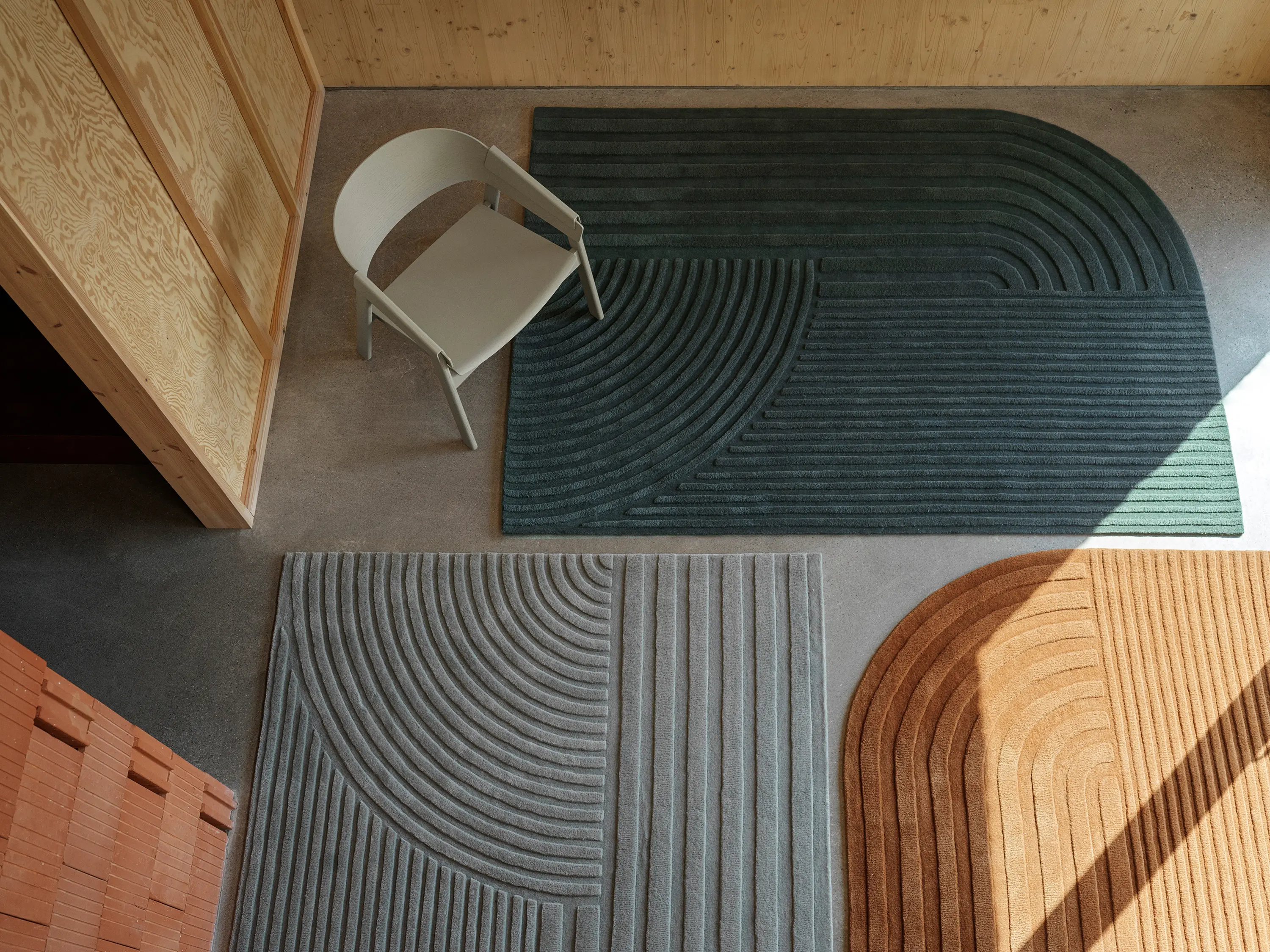 Muuto - Relevo Rug | 200 x 300 cm / 6'5" x 9'8"
