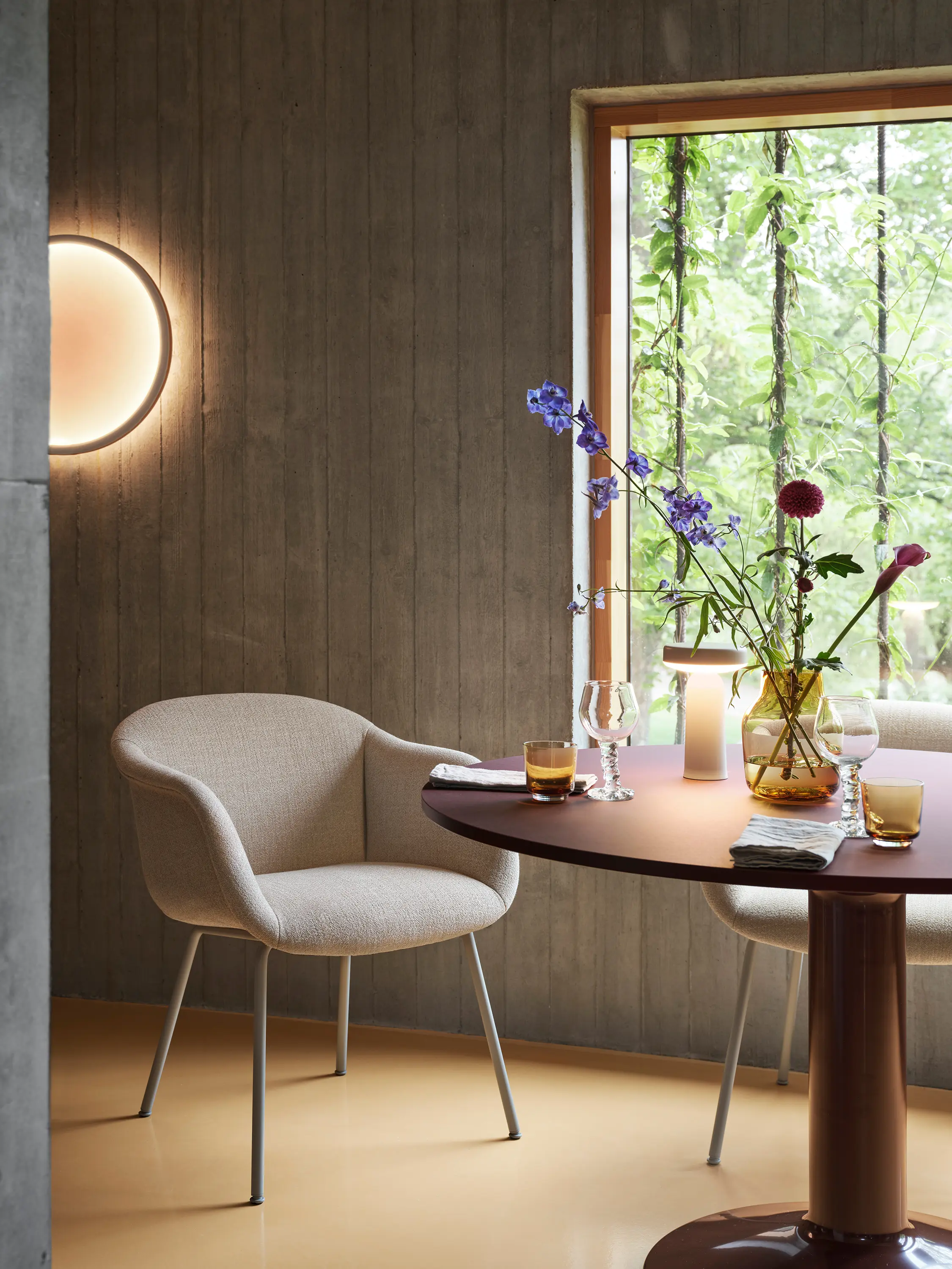 Muuto - Calm Wall Lamp / Ø 50 CM / 19.6"