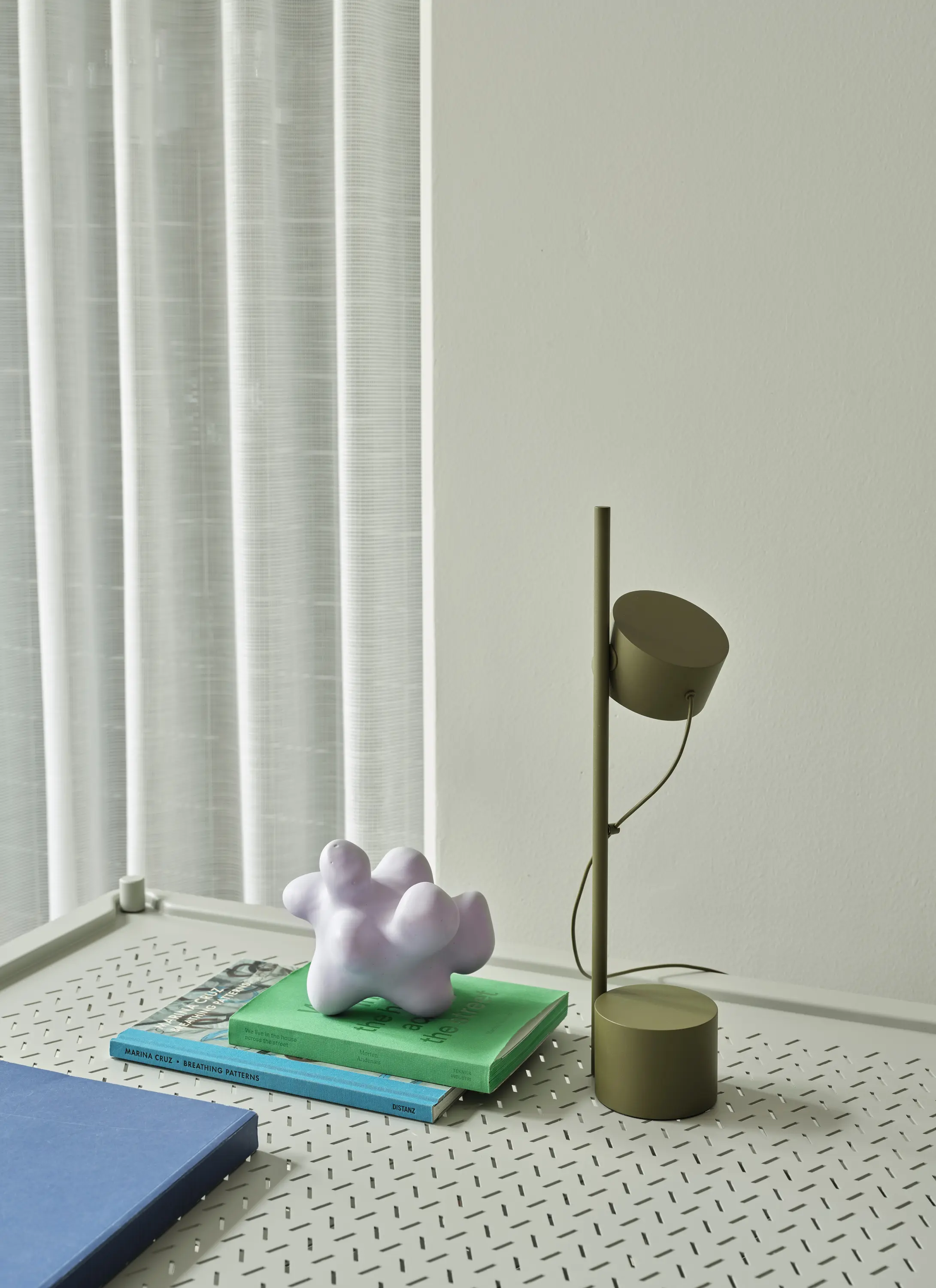 Muuto - Post Table Lamp