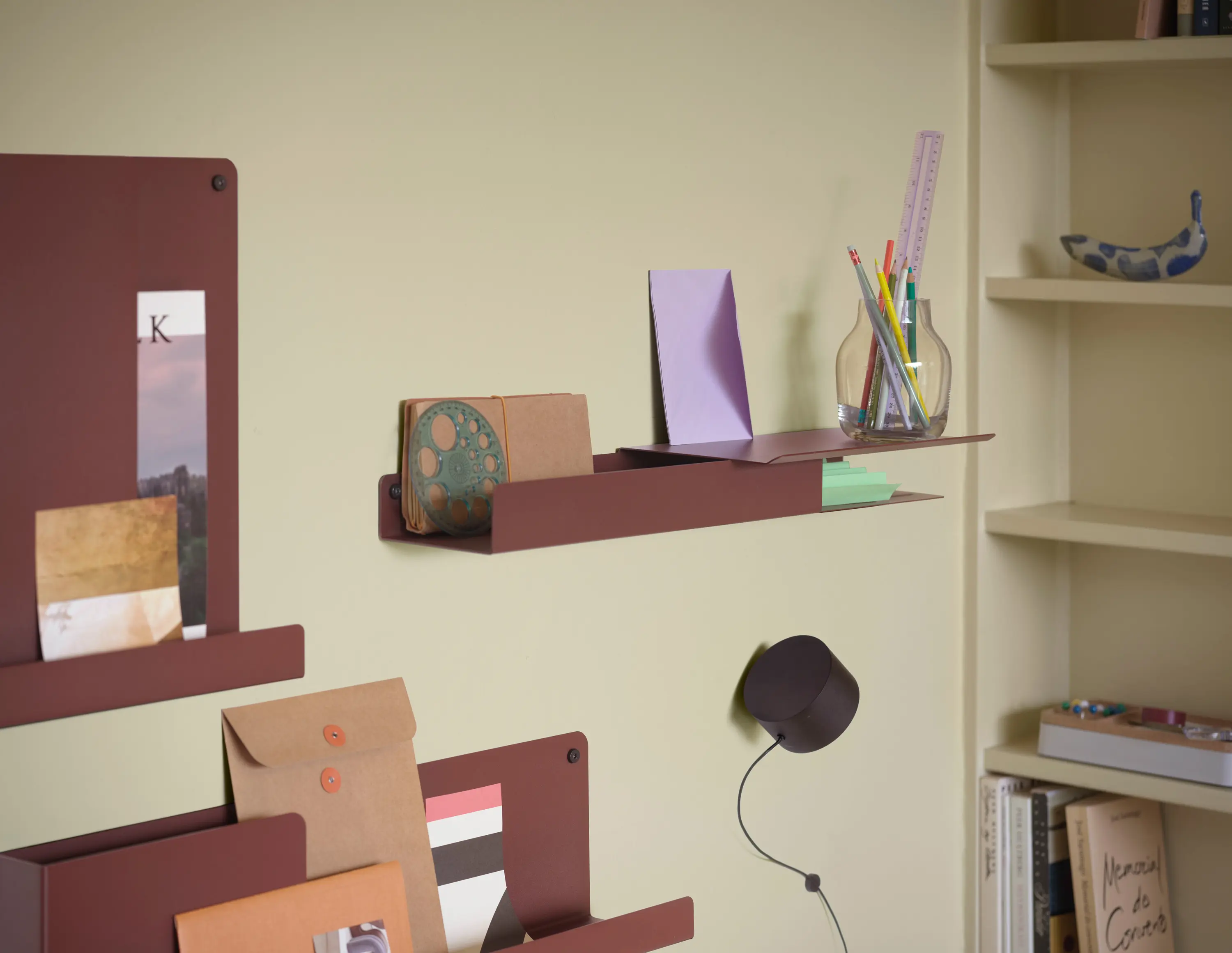 Muuto - Folded Shelves | 63 X 16,5 CM / 24.75 X 6.5"