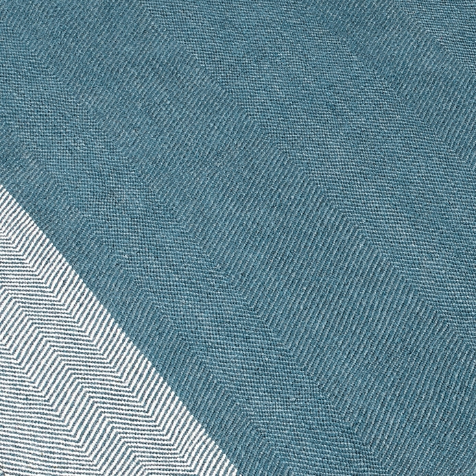 Varjo Rug