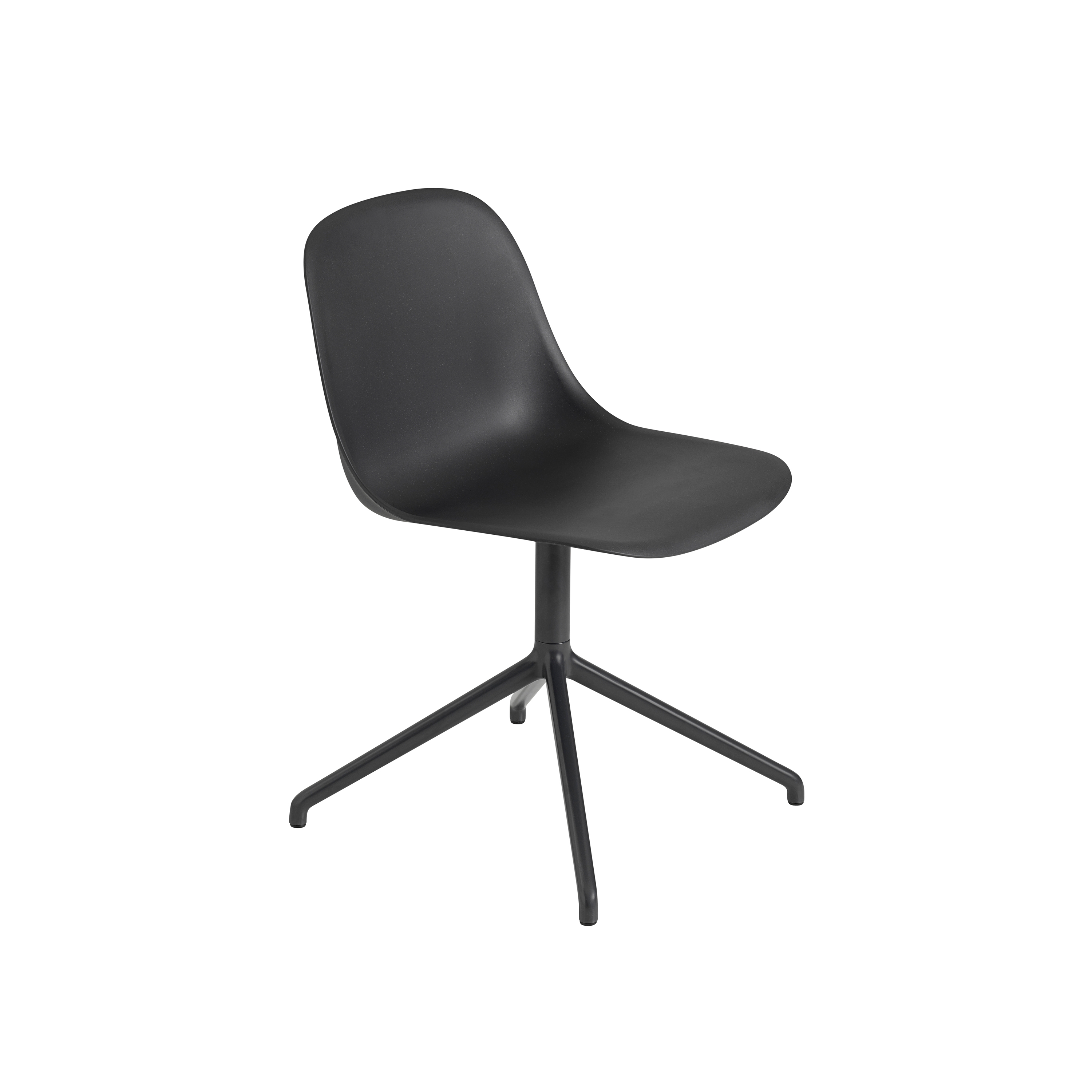 Display product Fiber Side Chair | Swivel Base from manufacturer Muuto