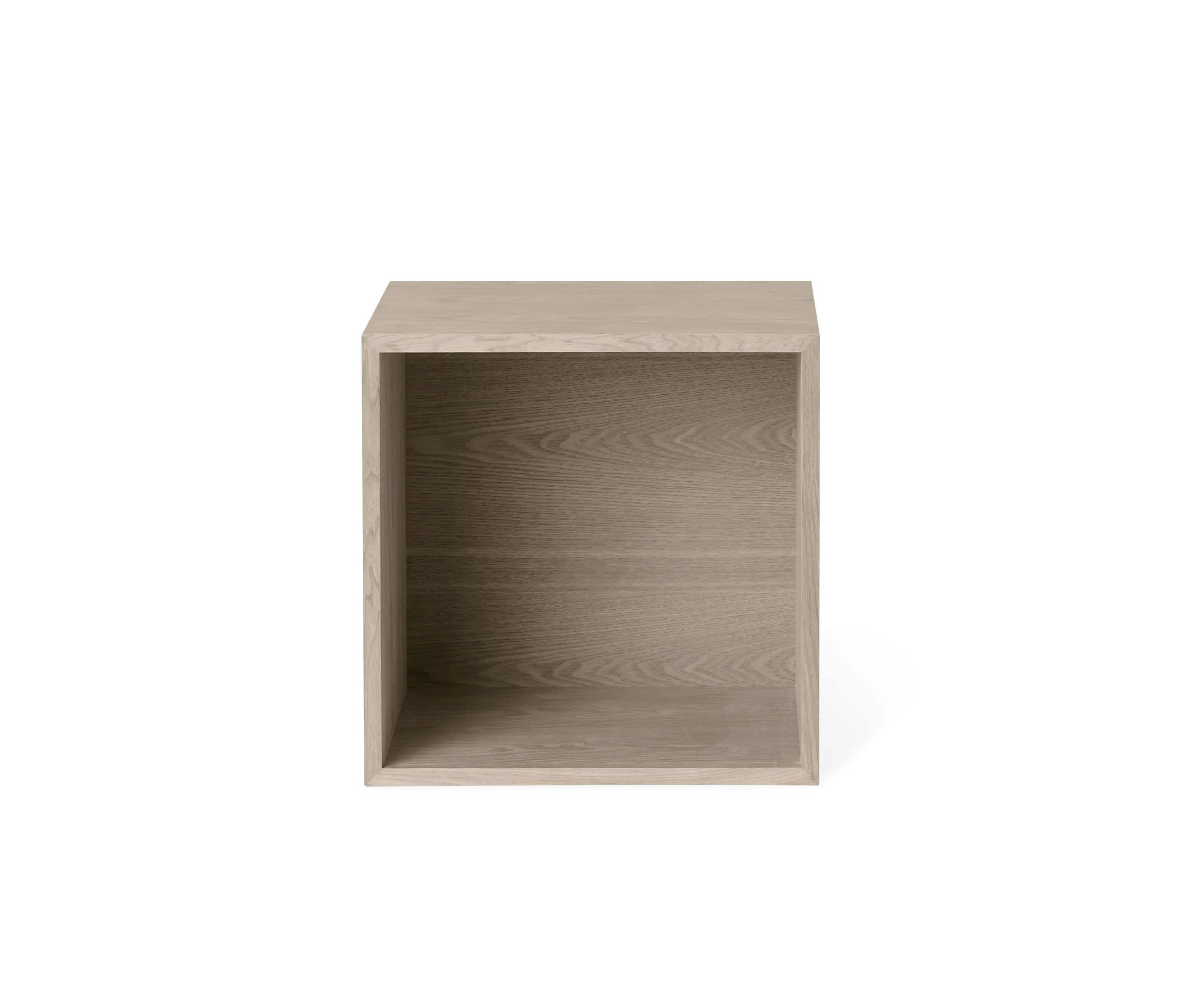 Muuto - Stacked Storage System | Medium With Backboard